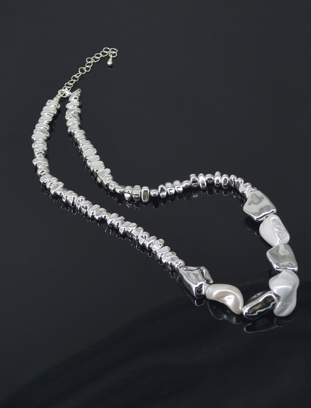 Baroque Pearl And Hammered Metal Choker Necklace