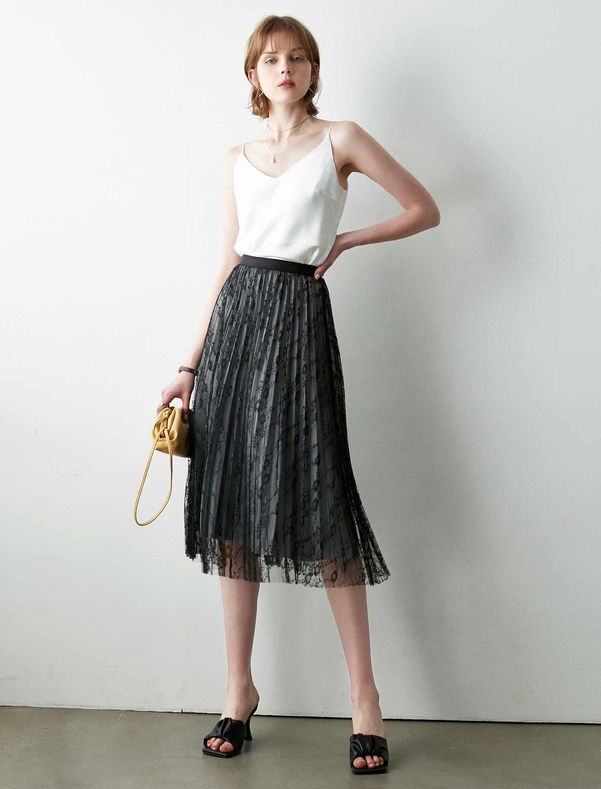 Elegant Lace Pleated A-Line Skirt