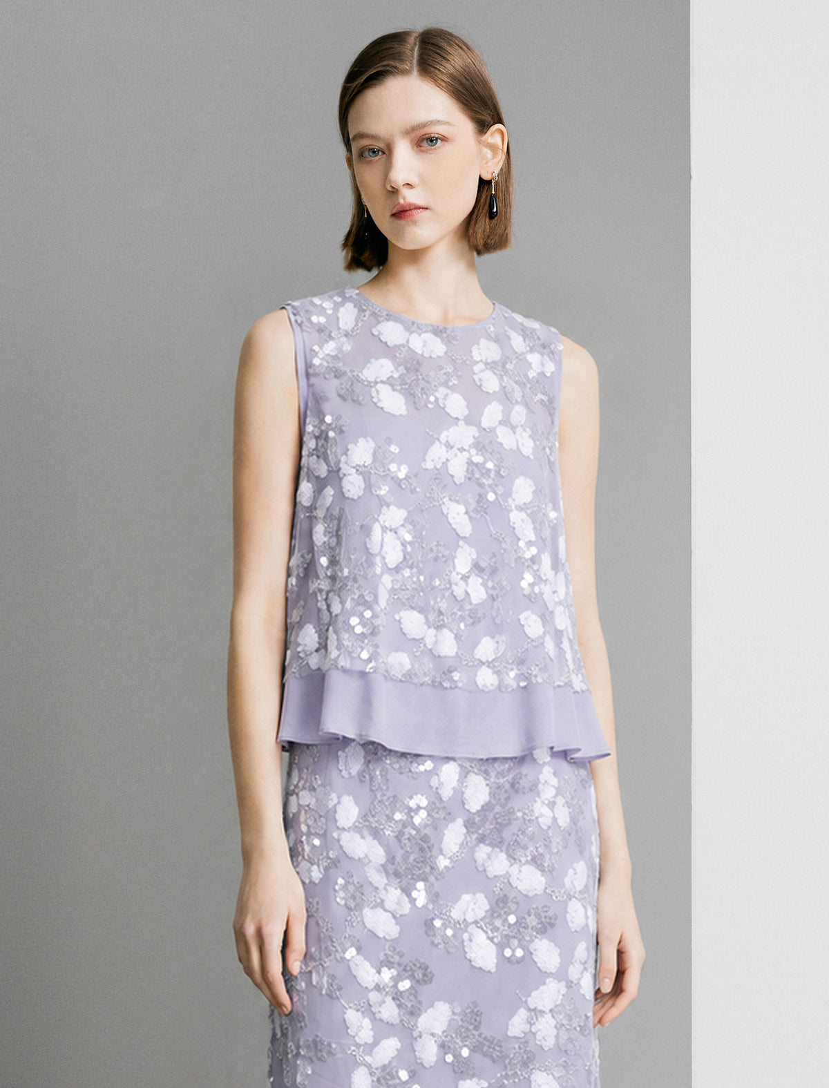Sequin Floral Sleeveless Top