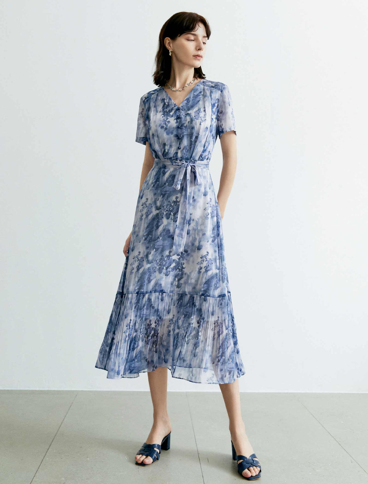 V-Neck Printed Mermaid Dress
