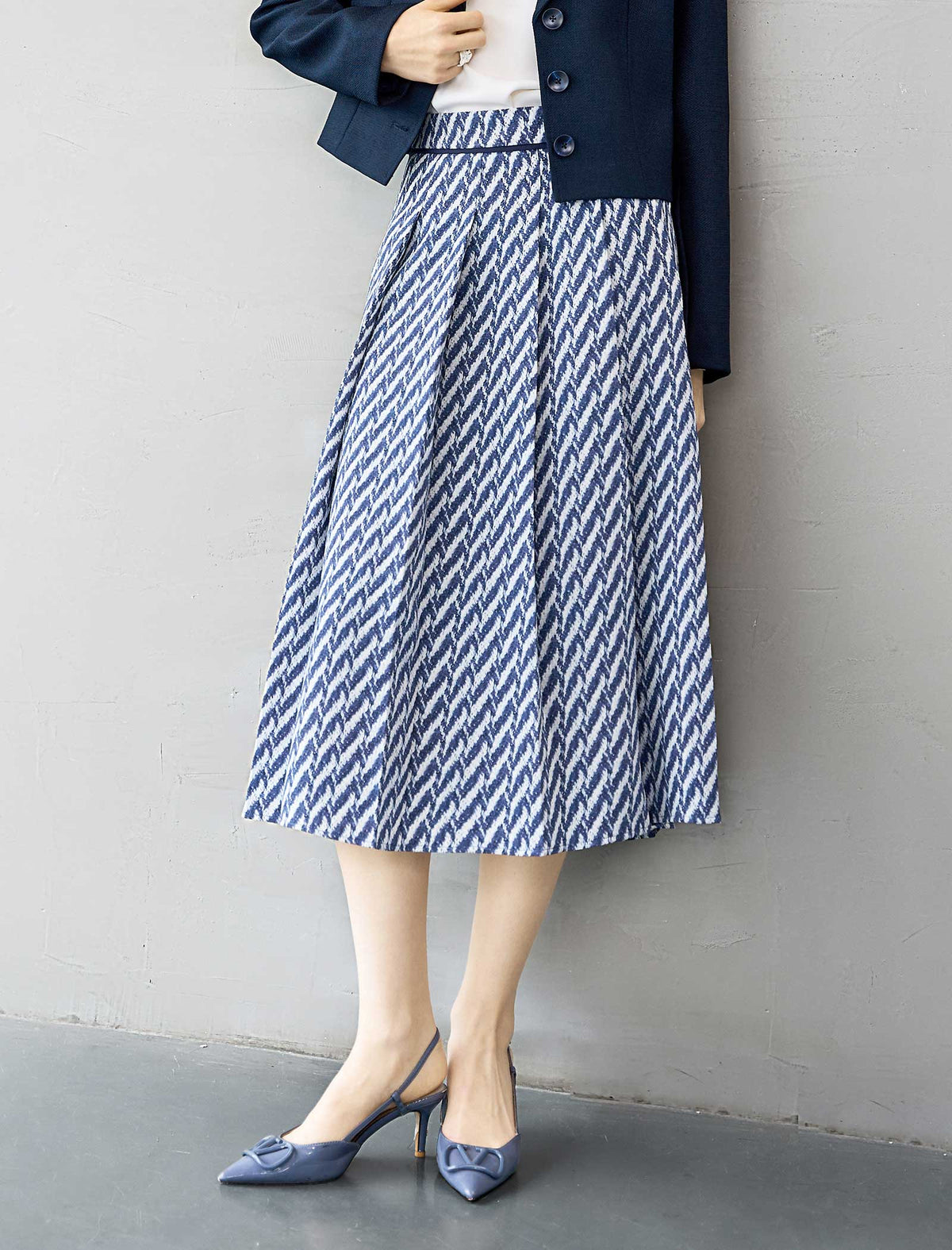 Blue And White Chevron Pleated Midi Skirt