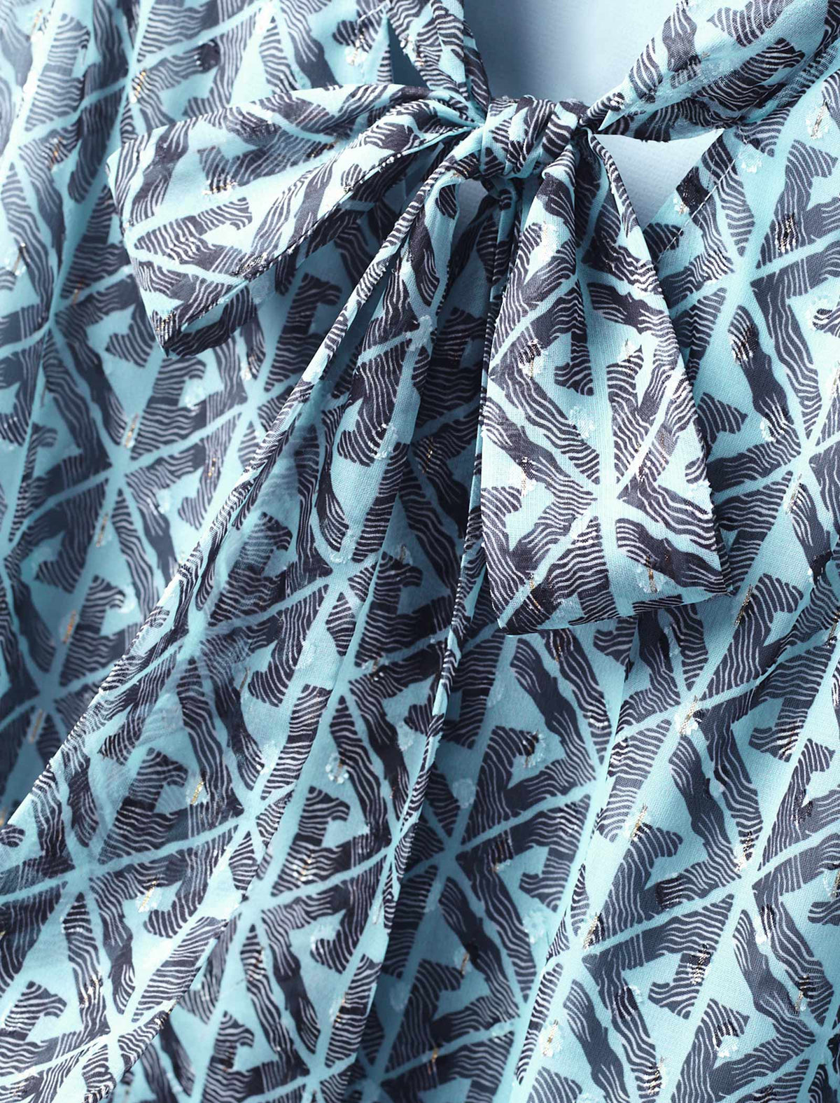 Geometric Print Bow Tie Blouse