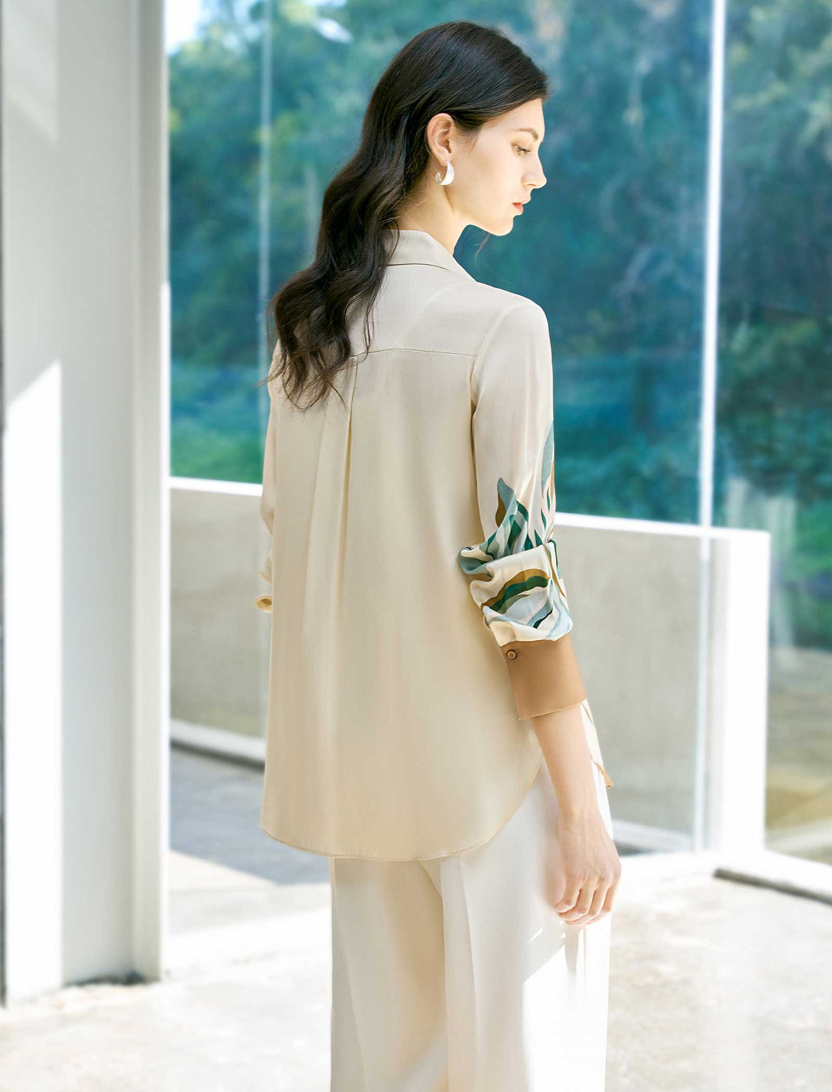 Retro Contrast‑Print Button‑Down Blouse