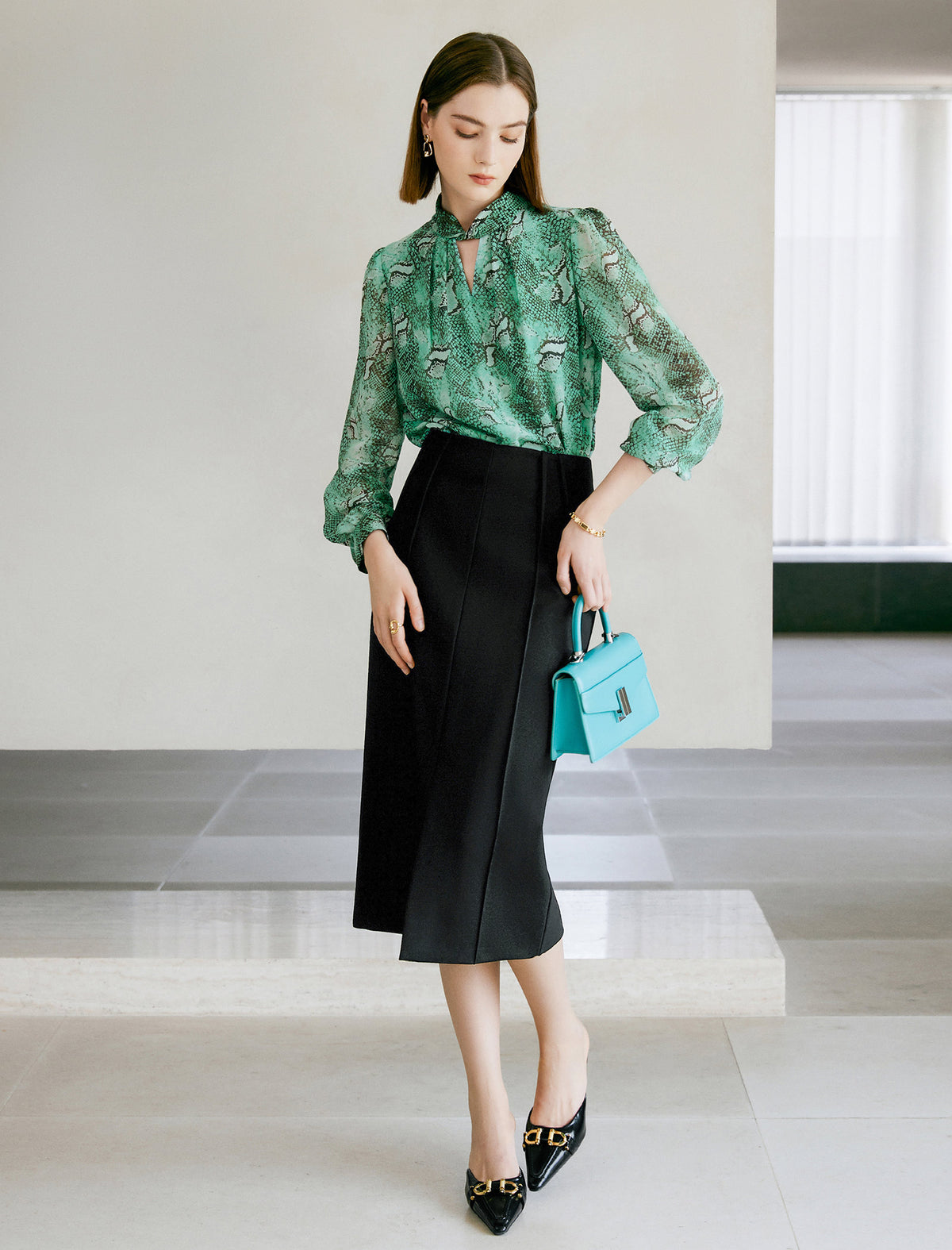 Black Front Slit Tailored Midi Pencil Skirt