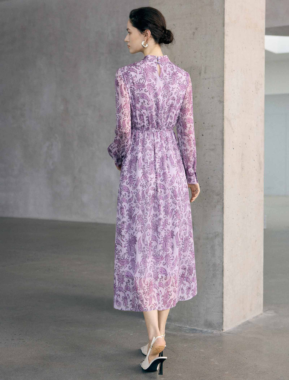 Floral Print Ruffle Neck Long Sleeve Midi Dress