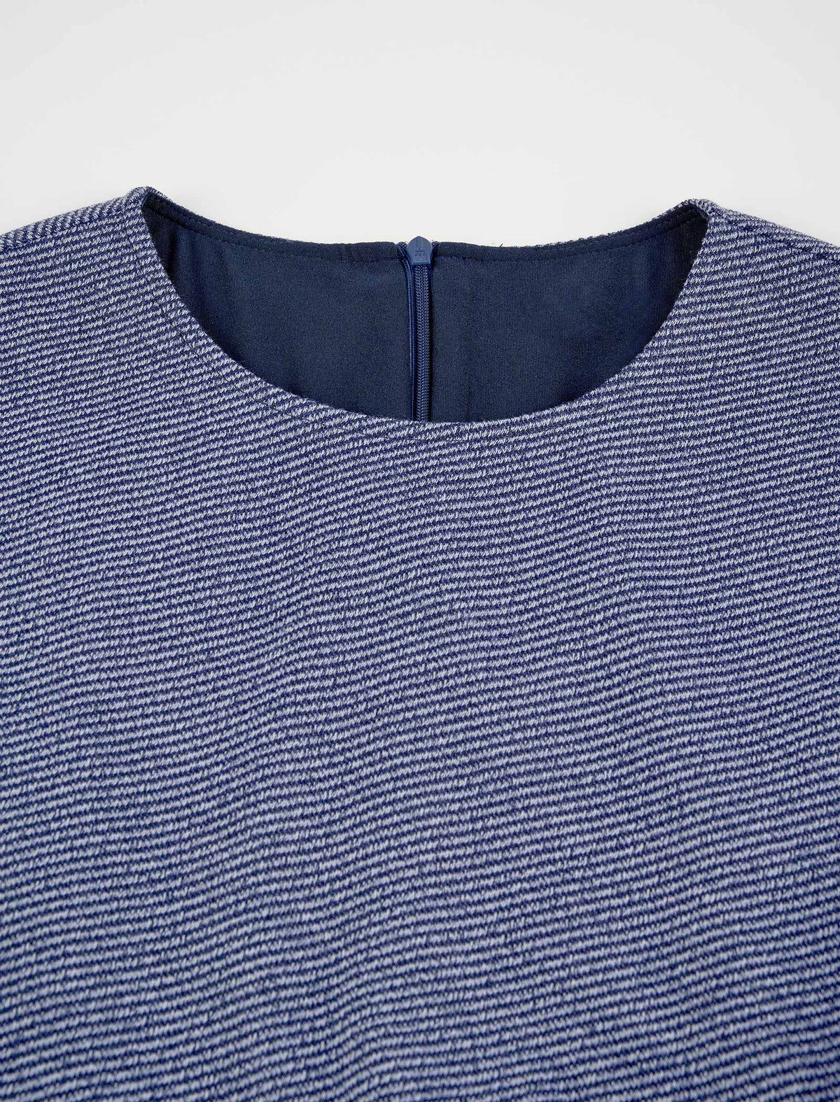 Waist-Defining Slim Fit Long-Sleeve Midi Dress