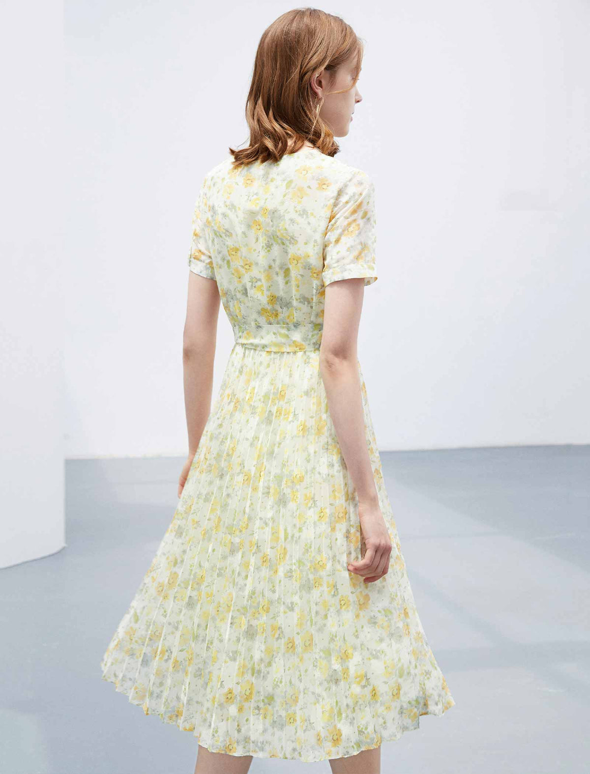 Floral Chiffon Waist-Cinched Pleated Dress