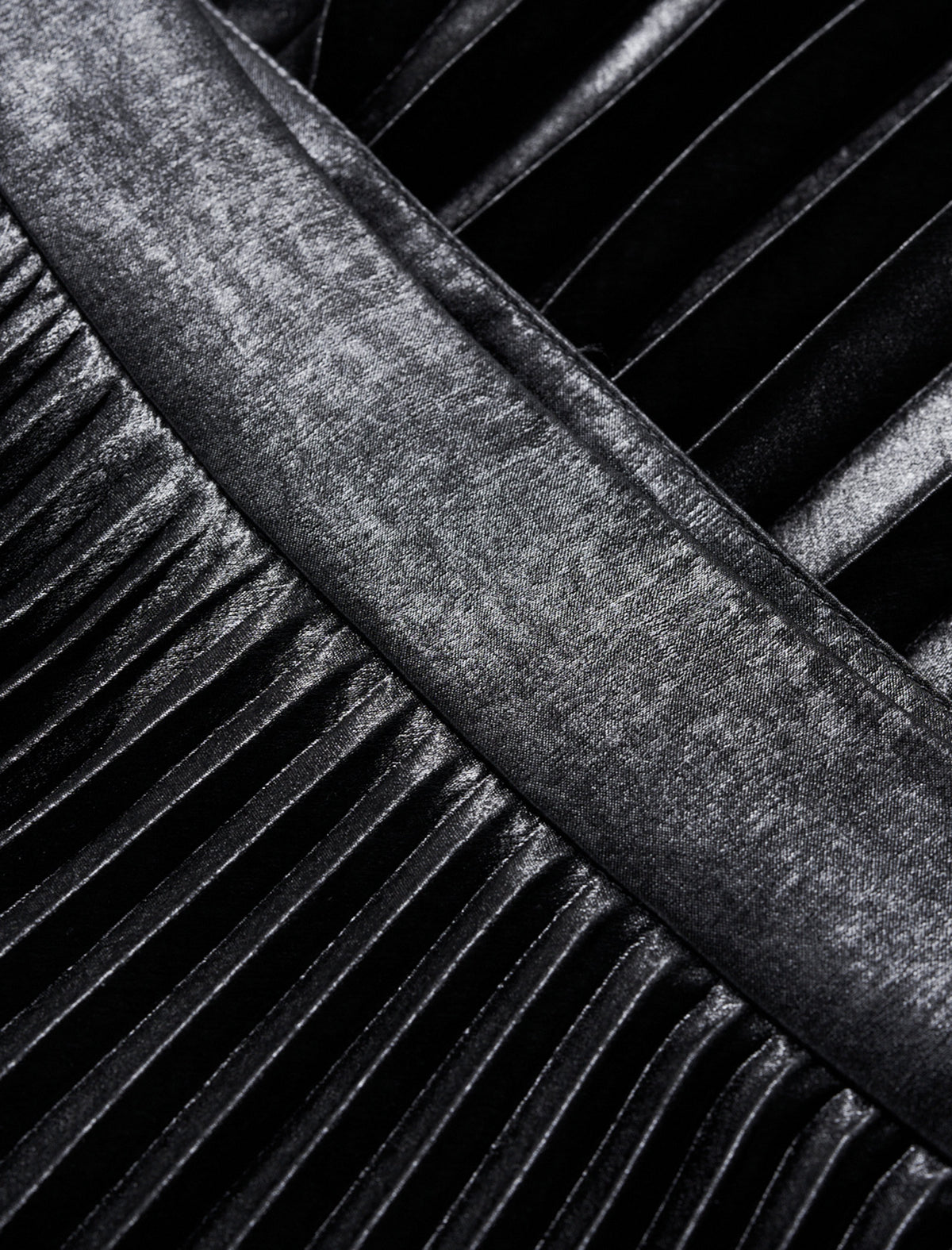 Black Metallic Pleated Midi Skirt