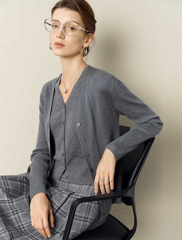 Minimalist Slim Fit Knit Cardigan