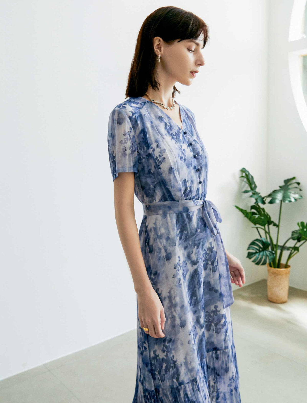 V-Neck Printed Mermaid Dress