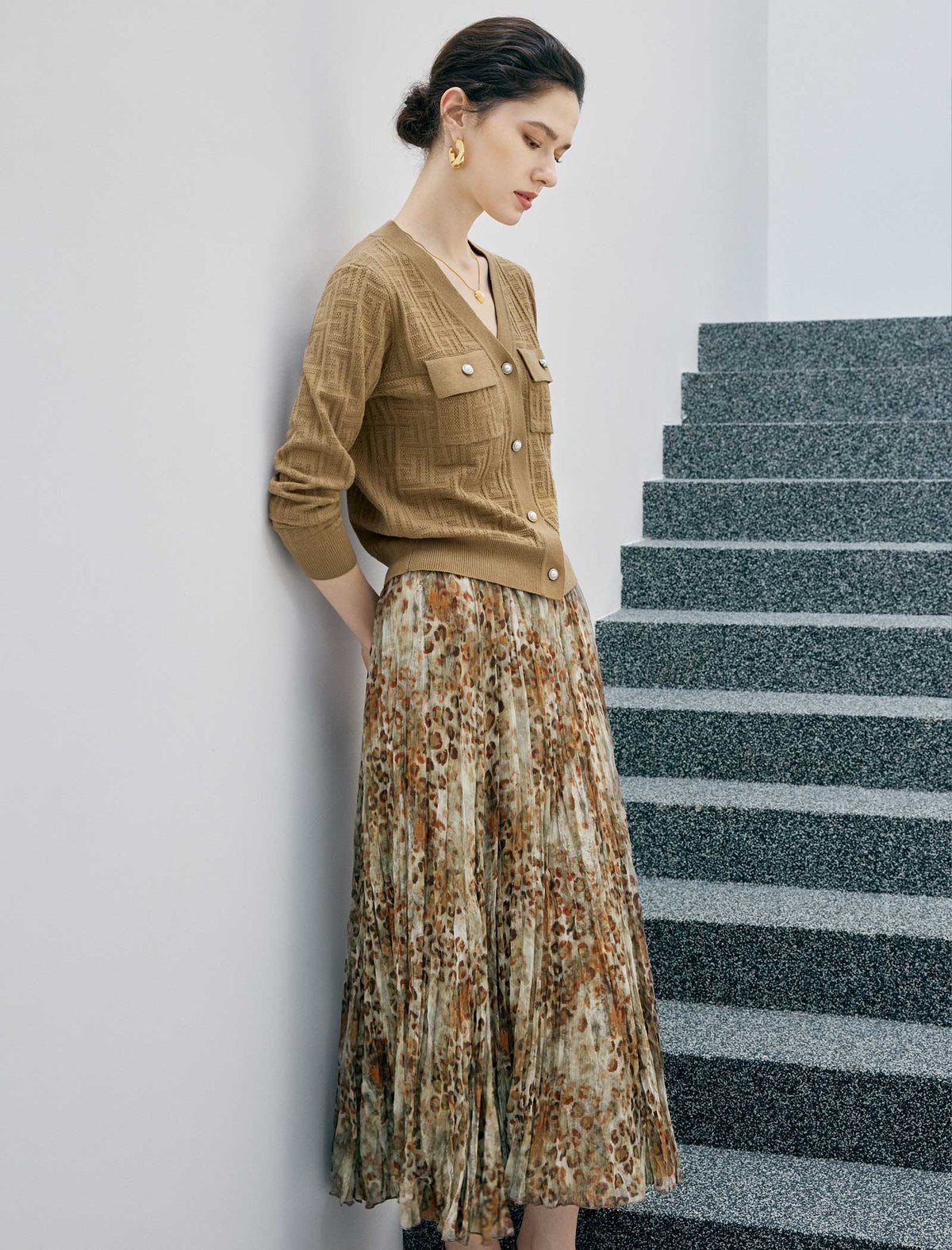Retro Jacquard V-Neck Knit Cardigan
