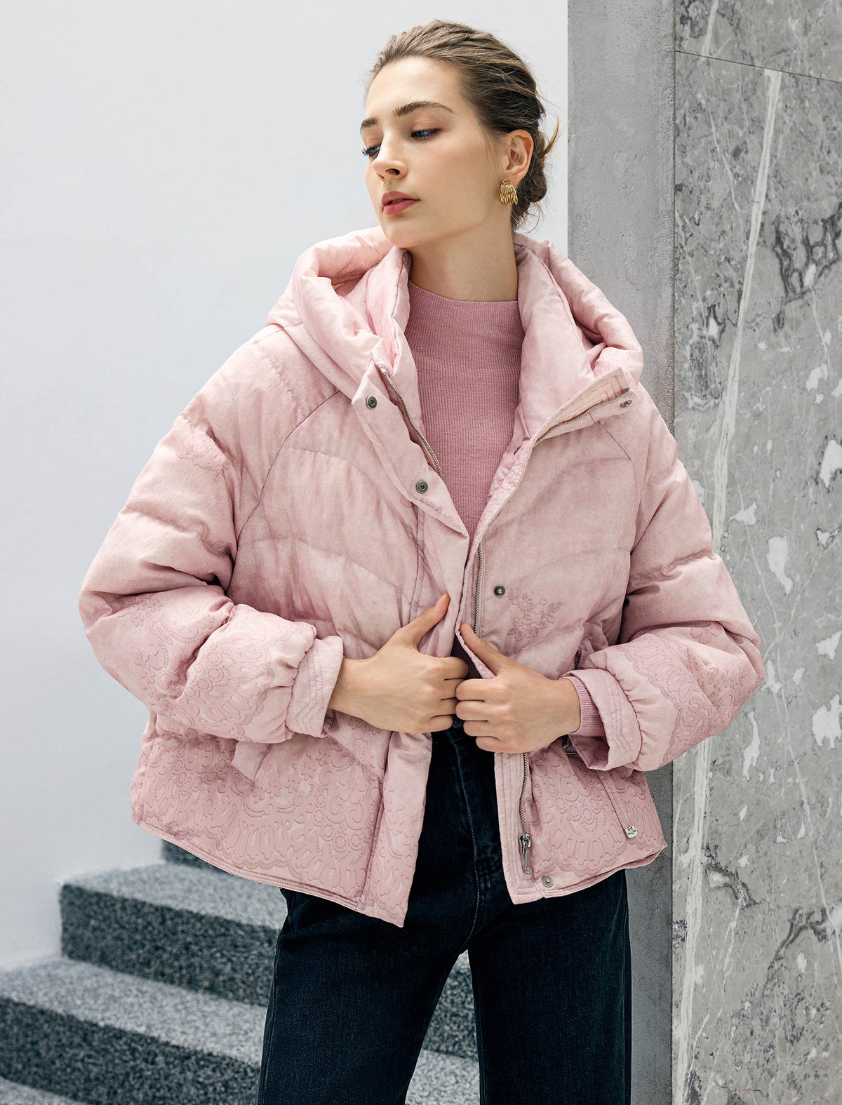 Floral Pattern Hooded Zip-Front Cropped Puffer Jacket
