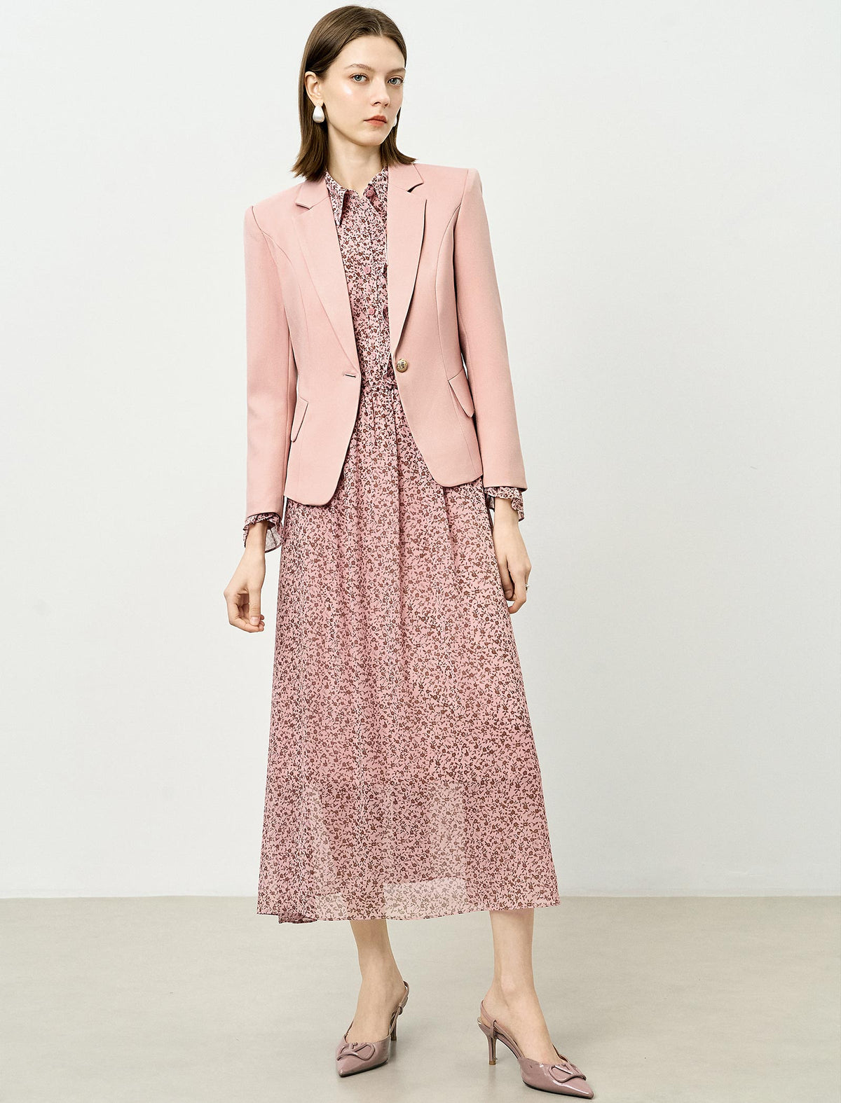 Single-Button Blazer with Notched Lapel
