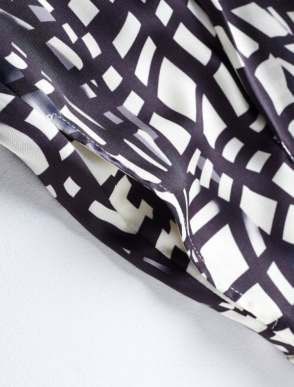 Geometric Print Pleated Midi Skirt