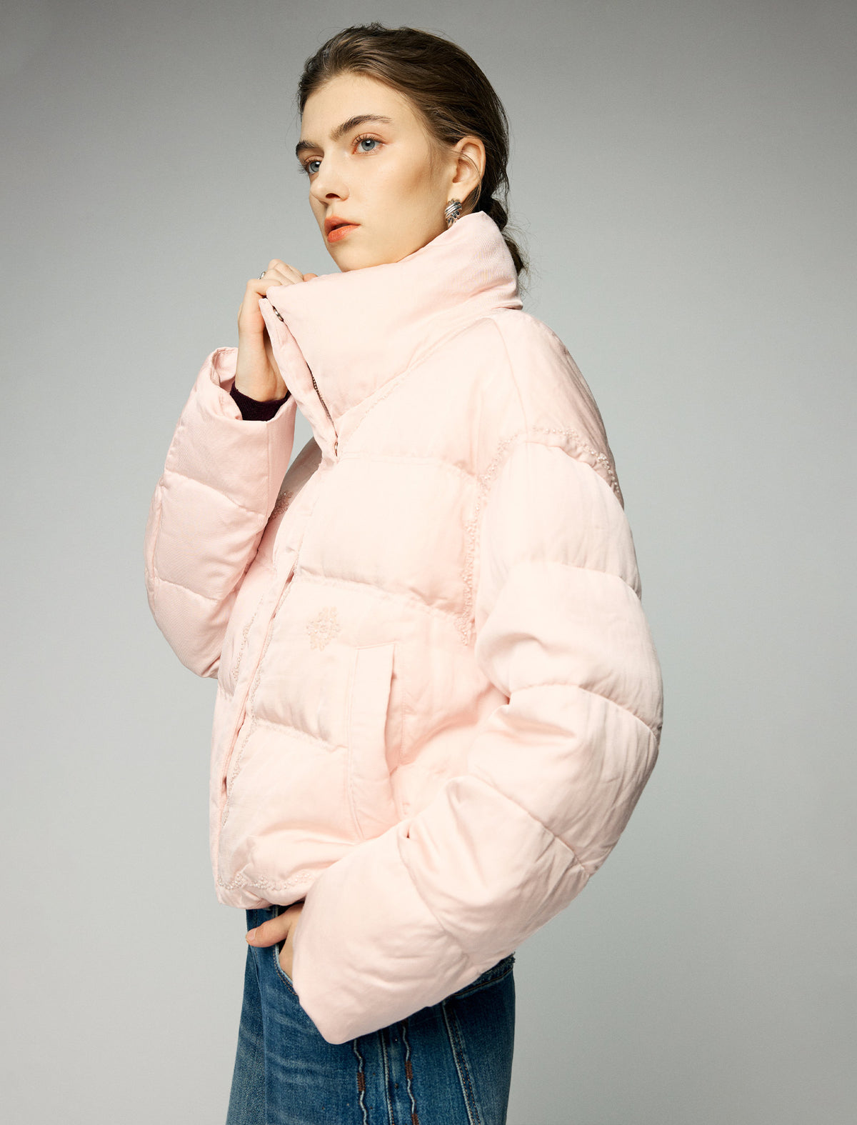 Textured Stand-Collar Zip-Front Cropped Puffer Jacket