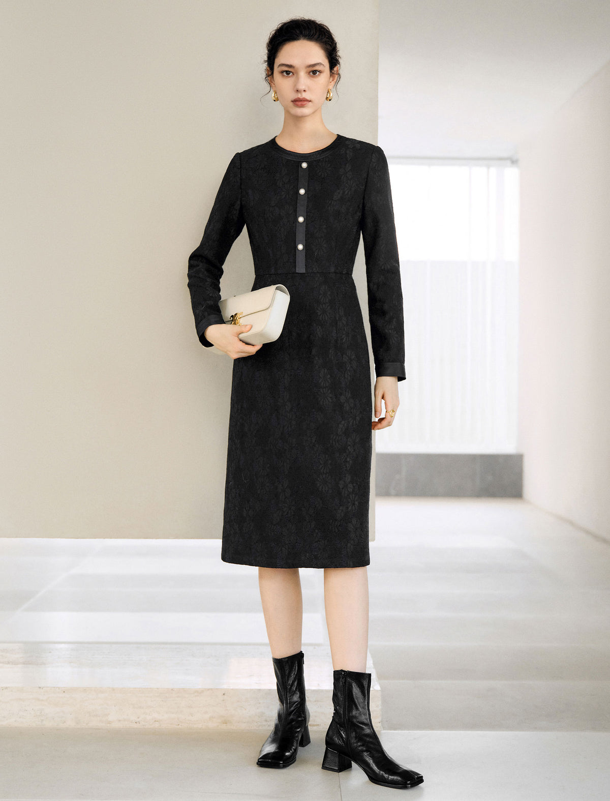 Lace Long Sleeve Fitted Straight-Fit Dress