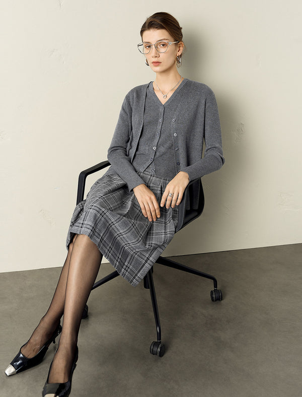 Minimalist Slim Fit Knit Cardigan