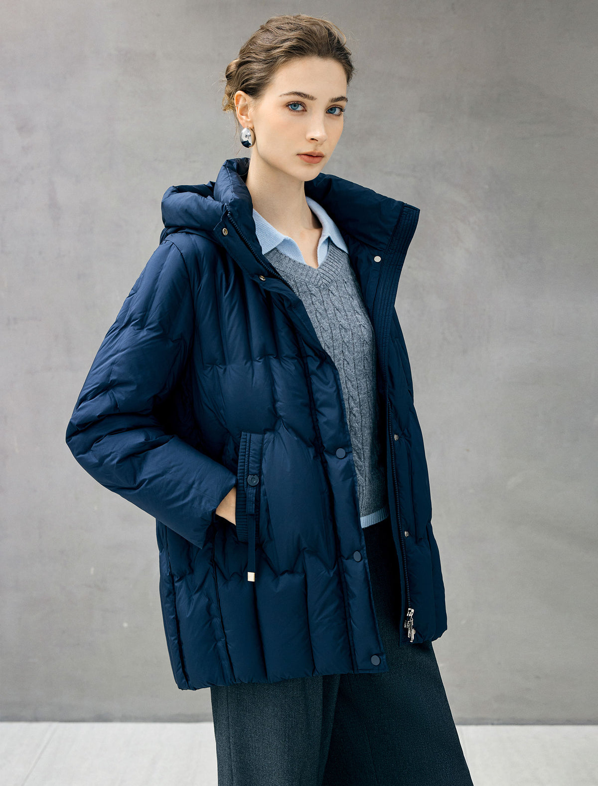 Hooded Seamless-Quilted Zip-Front Mid-Length Puffer Coat