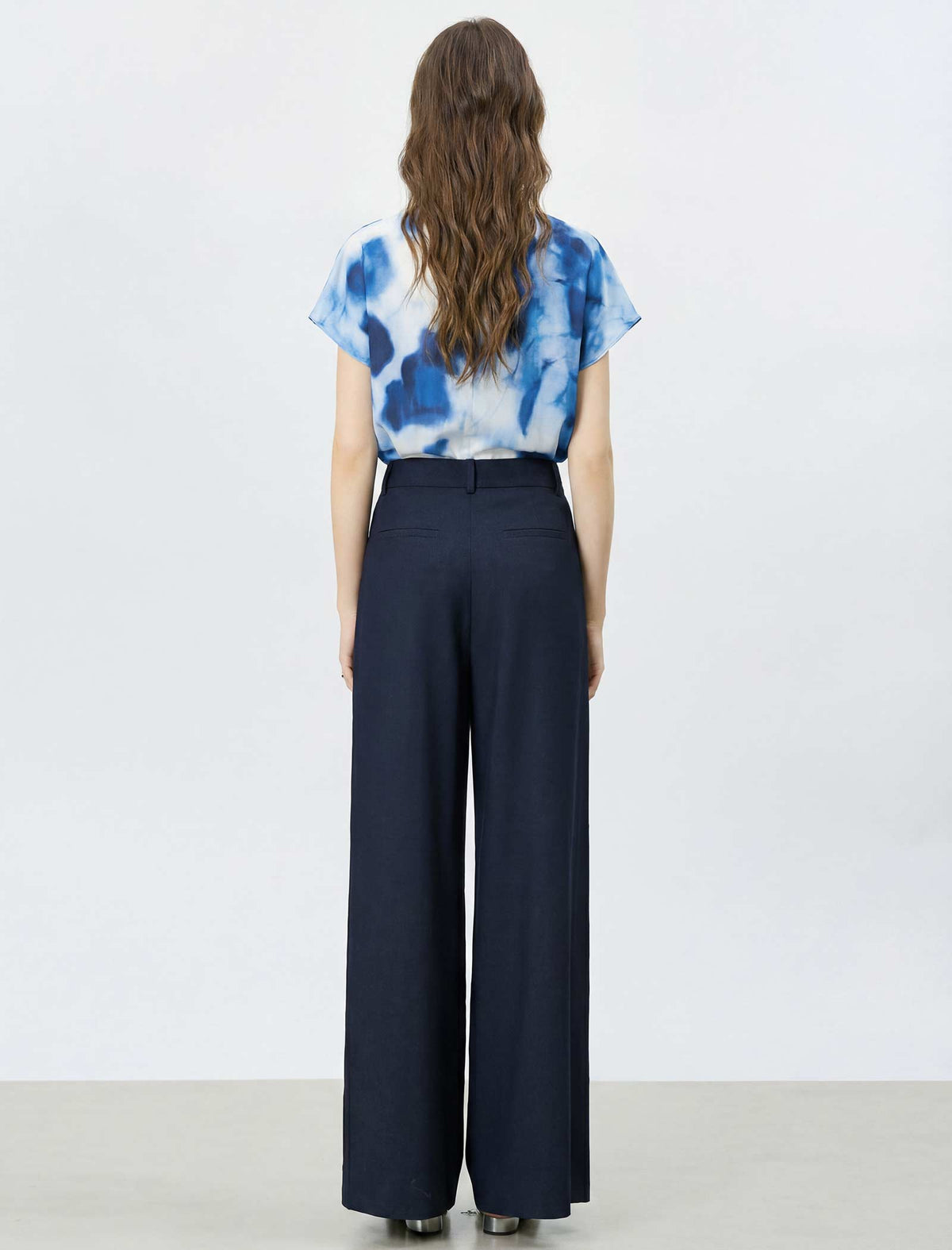 Mulberry Silk Watercolor Print Short-Sleeve Blouse