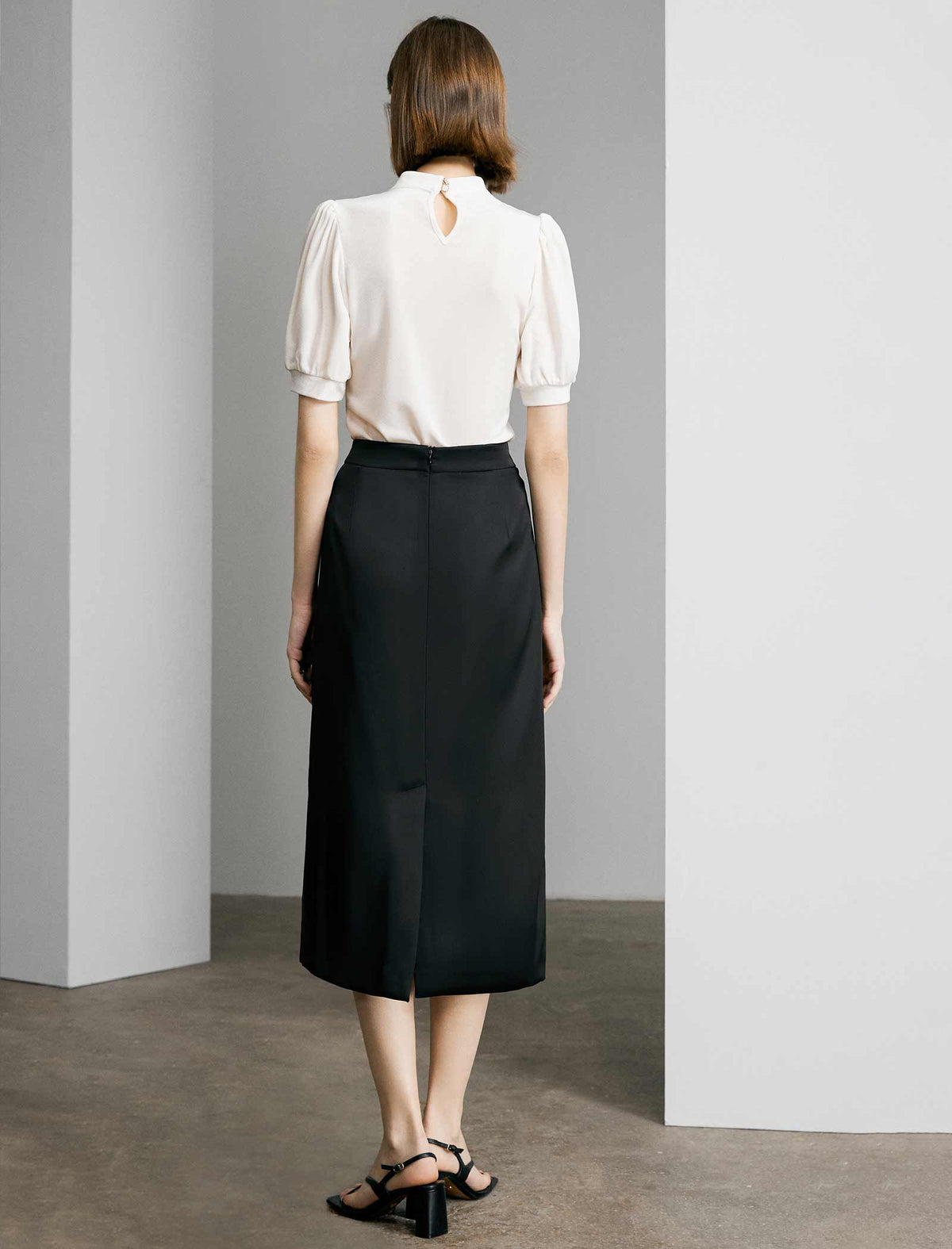 Black Textured Jacquard Skirt