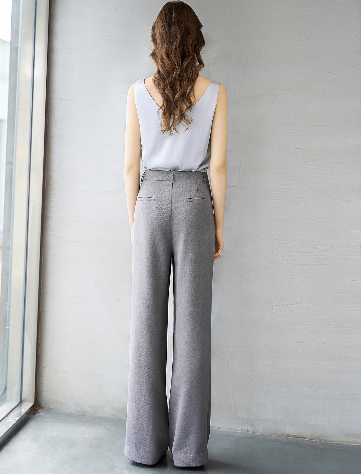 Wide-Leg Tailored Pants