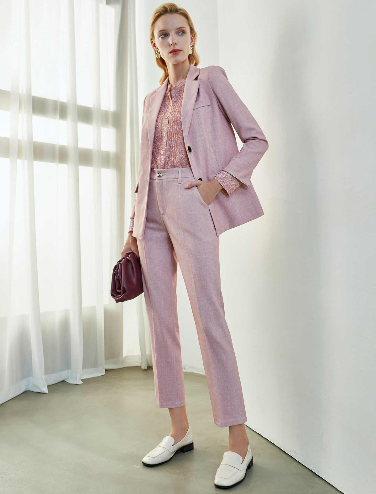 Blush Floral Crew Neck Pleated Blouse