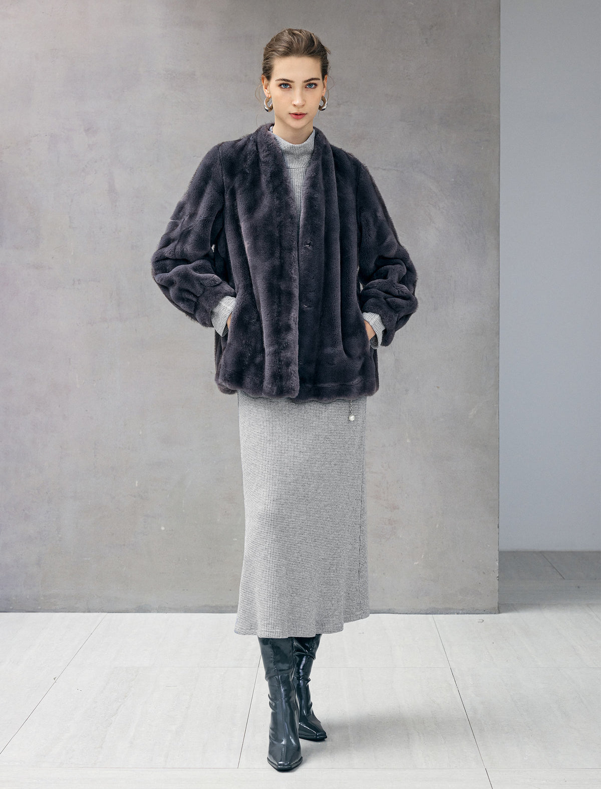 Textured Turtleneck Pearl-Chain Belted Long Sleeve Midi Dress