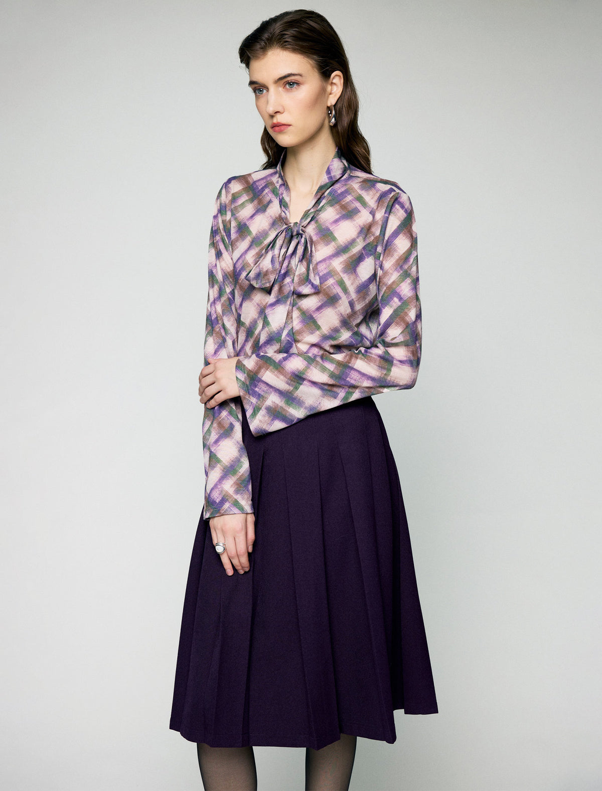 Printed Tie Neck Long Sleeve Knit Top