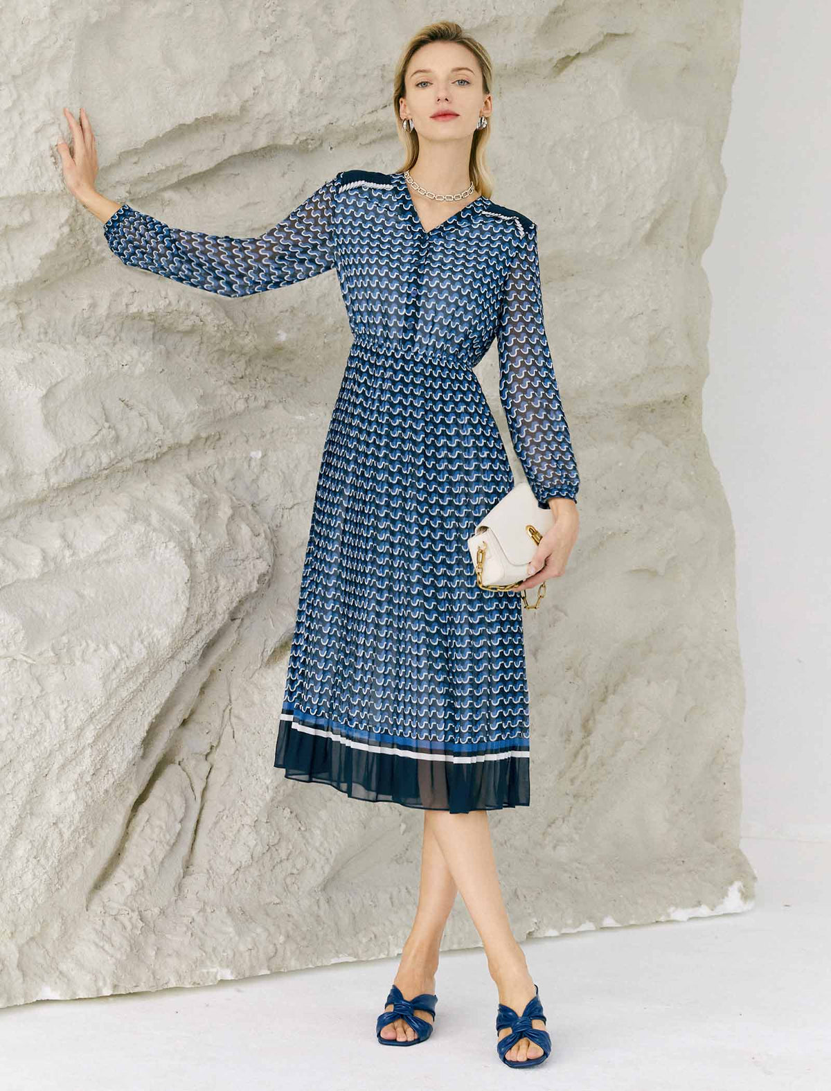 Blue Wave Print Pleated Dress