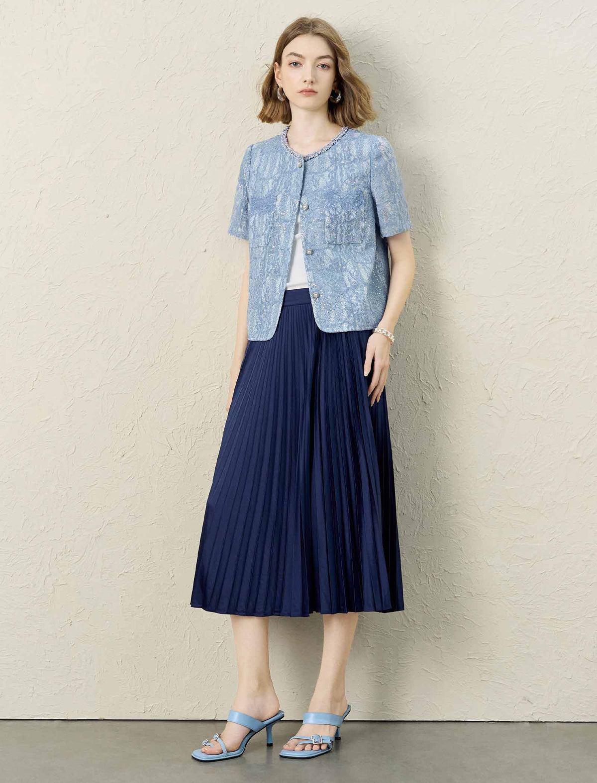 Pearl Trim Short Sleeve Lace Jacket Top