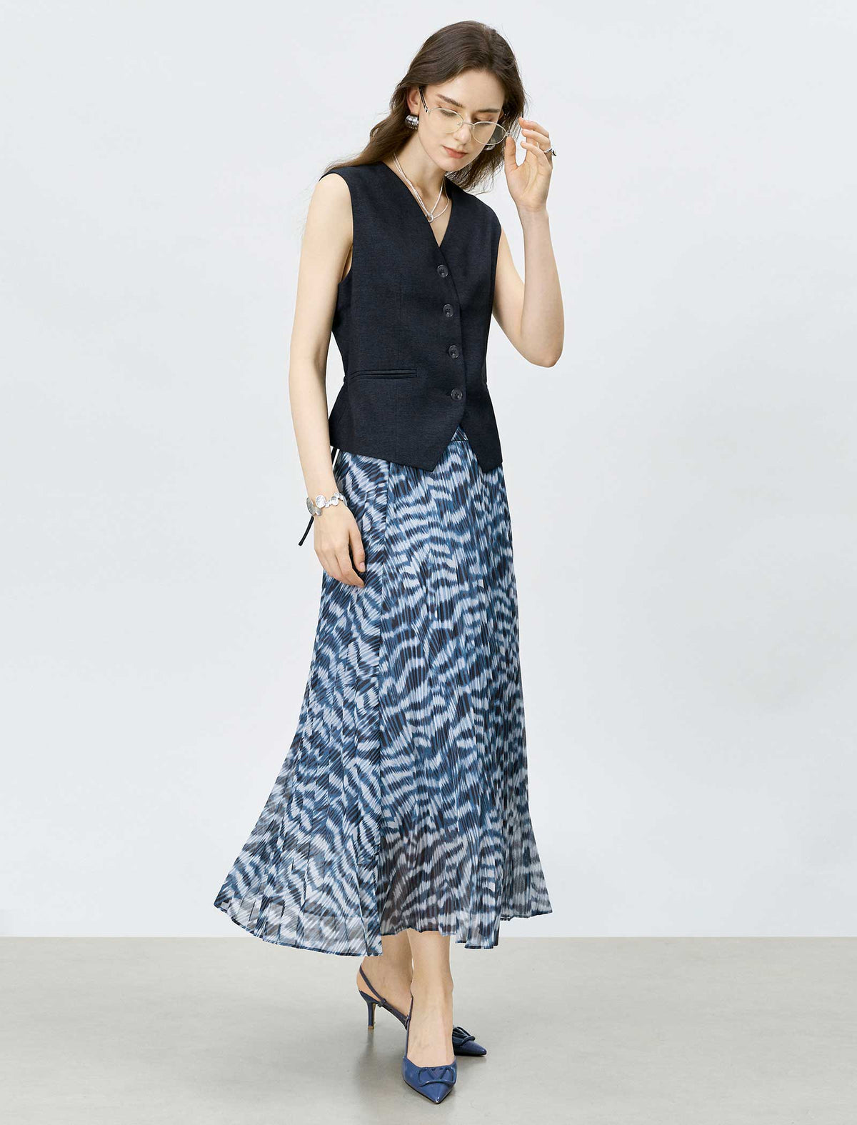 V‑Neck Sleeveless Waistcoat Vest