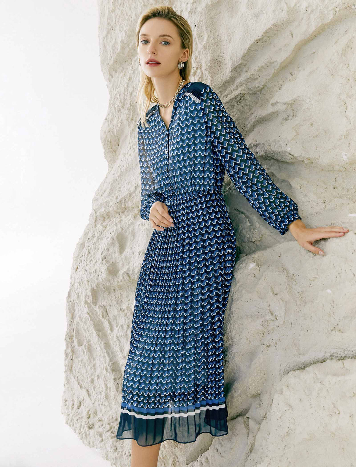 Blue Wave Print Pleated Dress