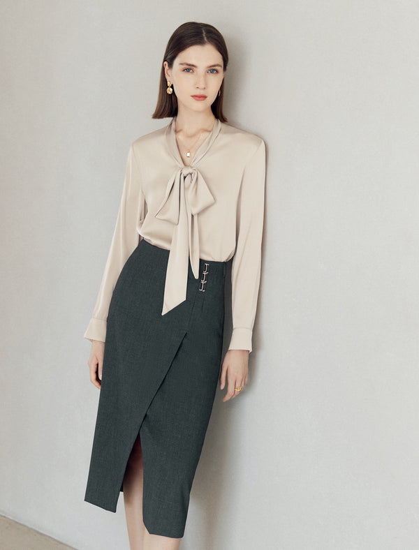 Mulberry Silk Bow Tie V-Neck Shirt