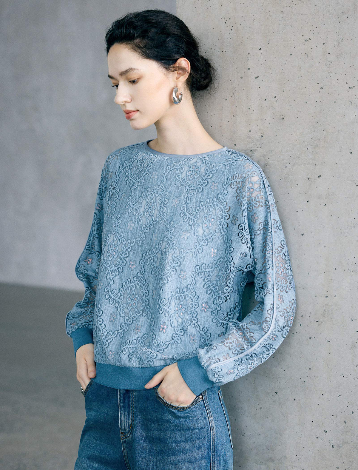 Hollow Out Floral Lace Batwing Sleeve Blouse