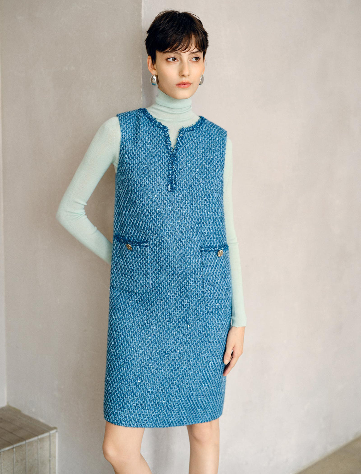 Wool Blend Textured Sleeveless Shift Dress
