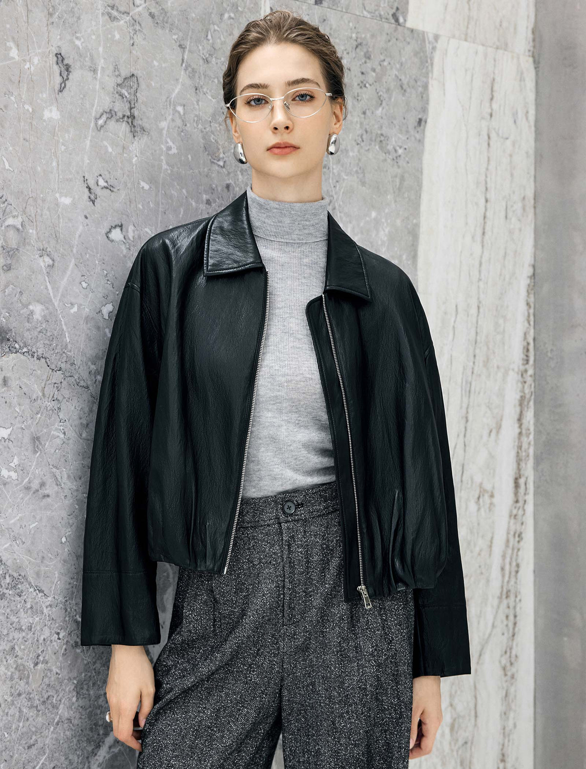 Black Lapel Zipper Closure Jacket