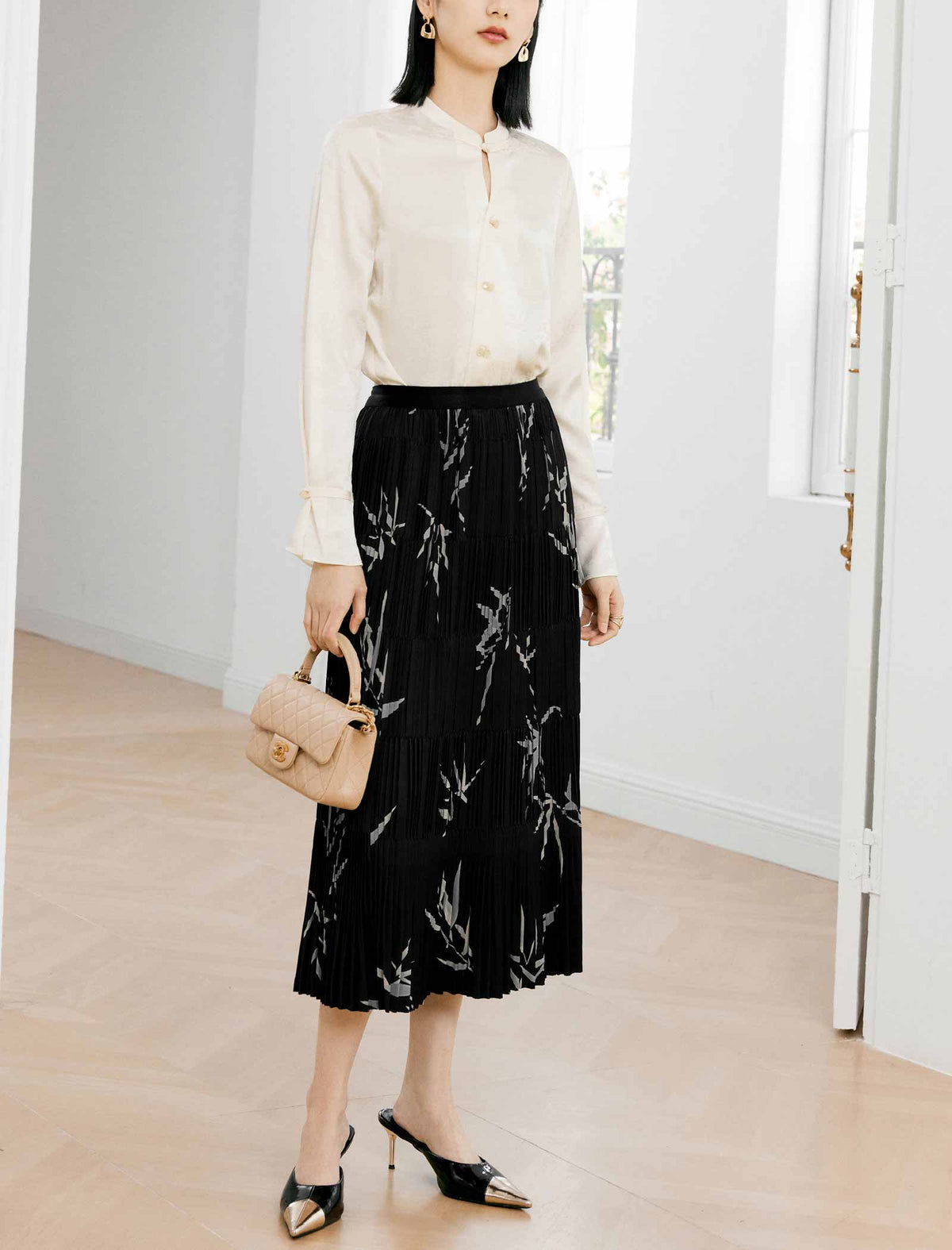 Leaf Print Tiered Pleated Midi Skirt