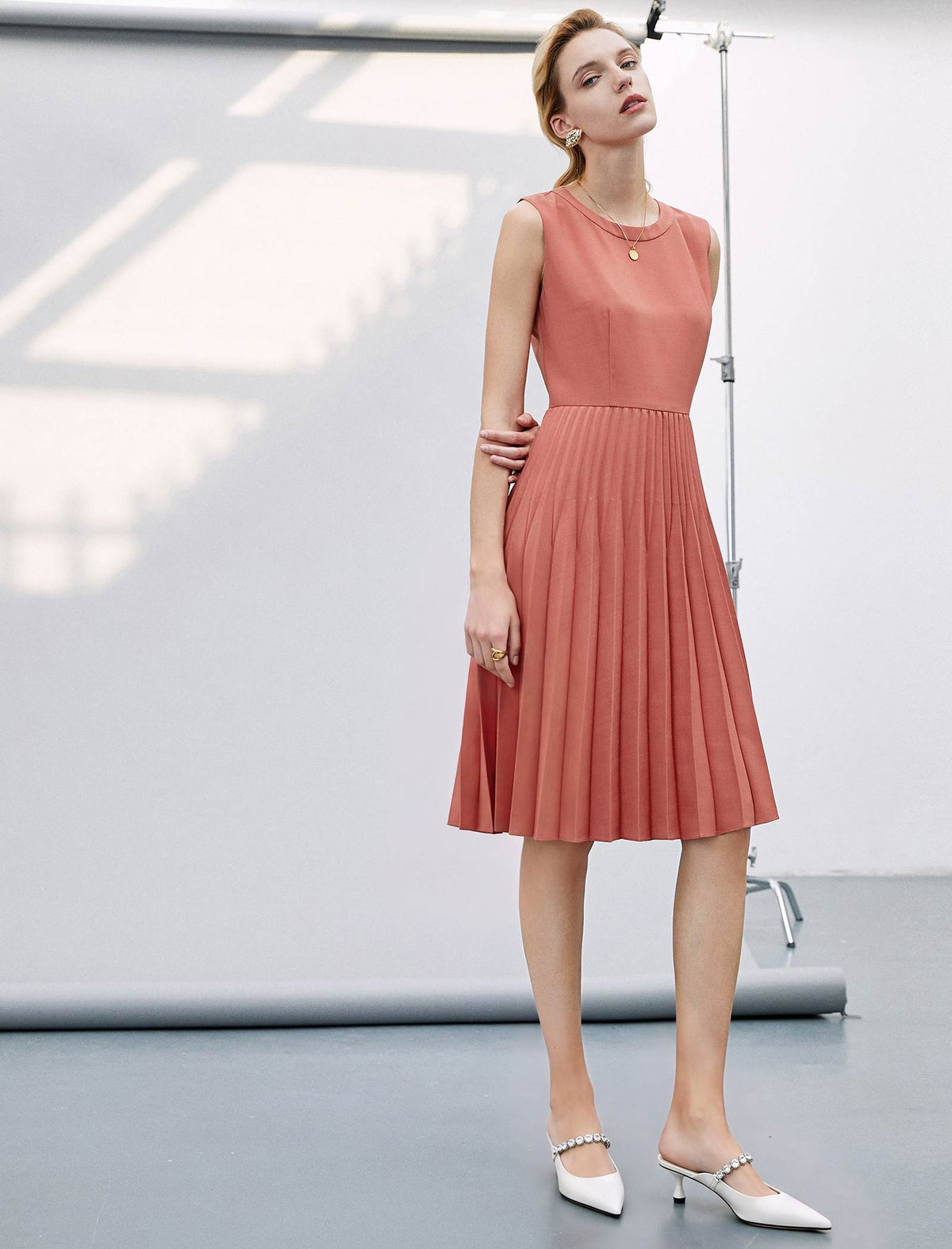 Coral Sleeveless Pleated Dress