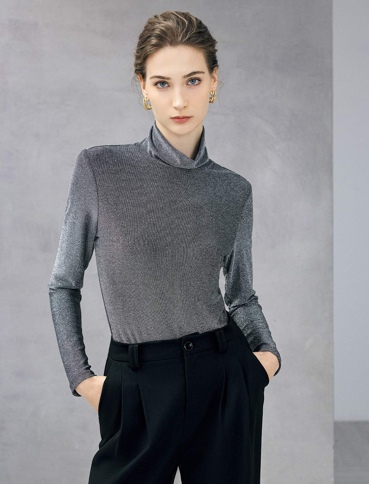 Shimmer Ruched Turtleneck Fitted Long Sleeve Top