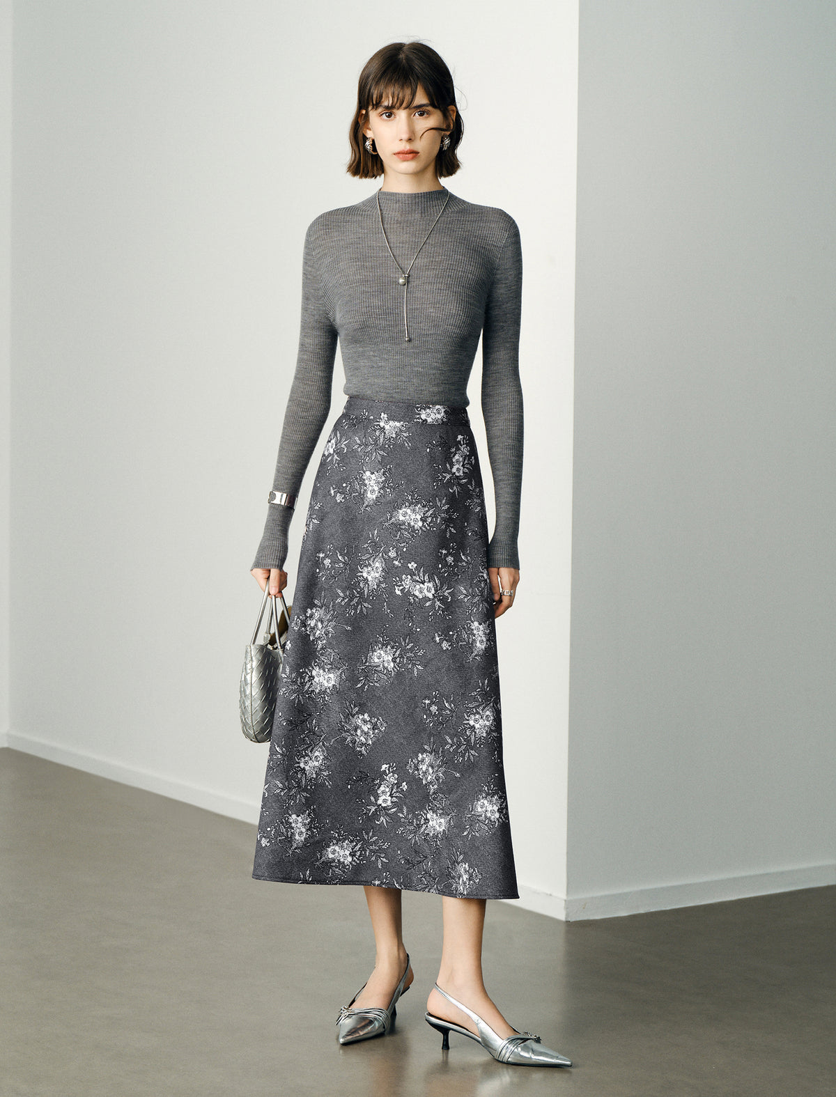 100% Wool Mock Neck Knit Top