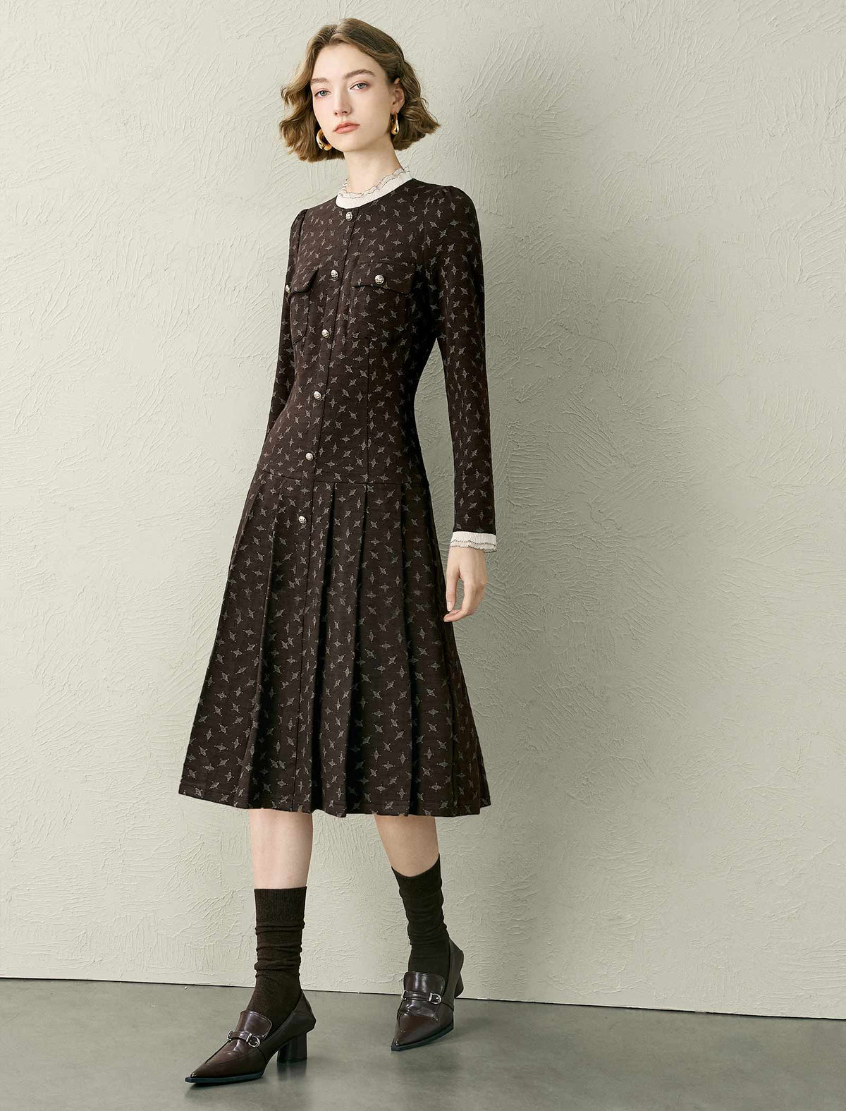 Floral Printed Lace Trim Pleated Mini Dress