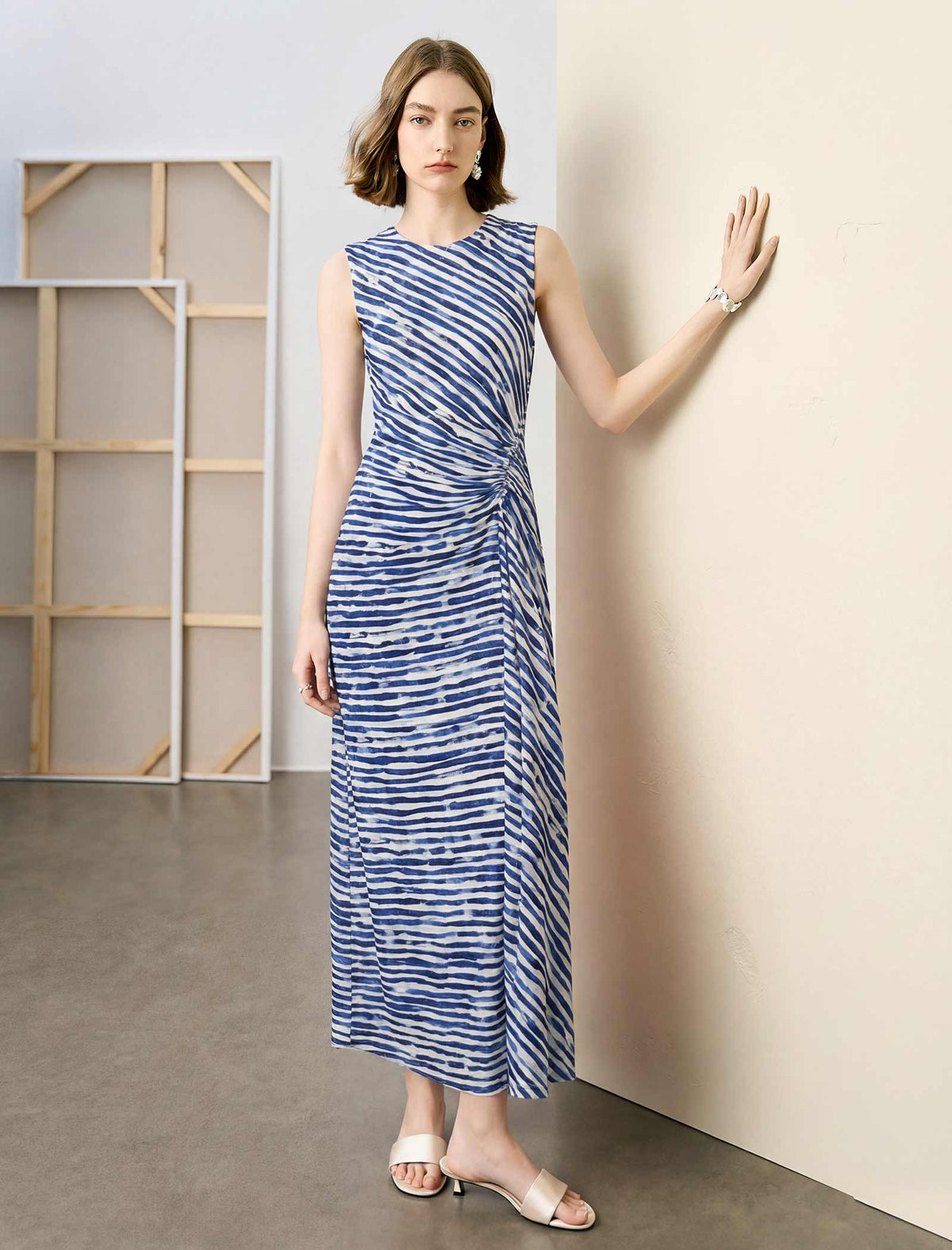 Sleeveless Round Neck Twist Waist Blue Stripe Maxi Dress