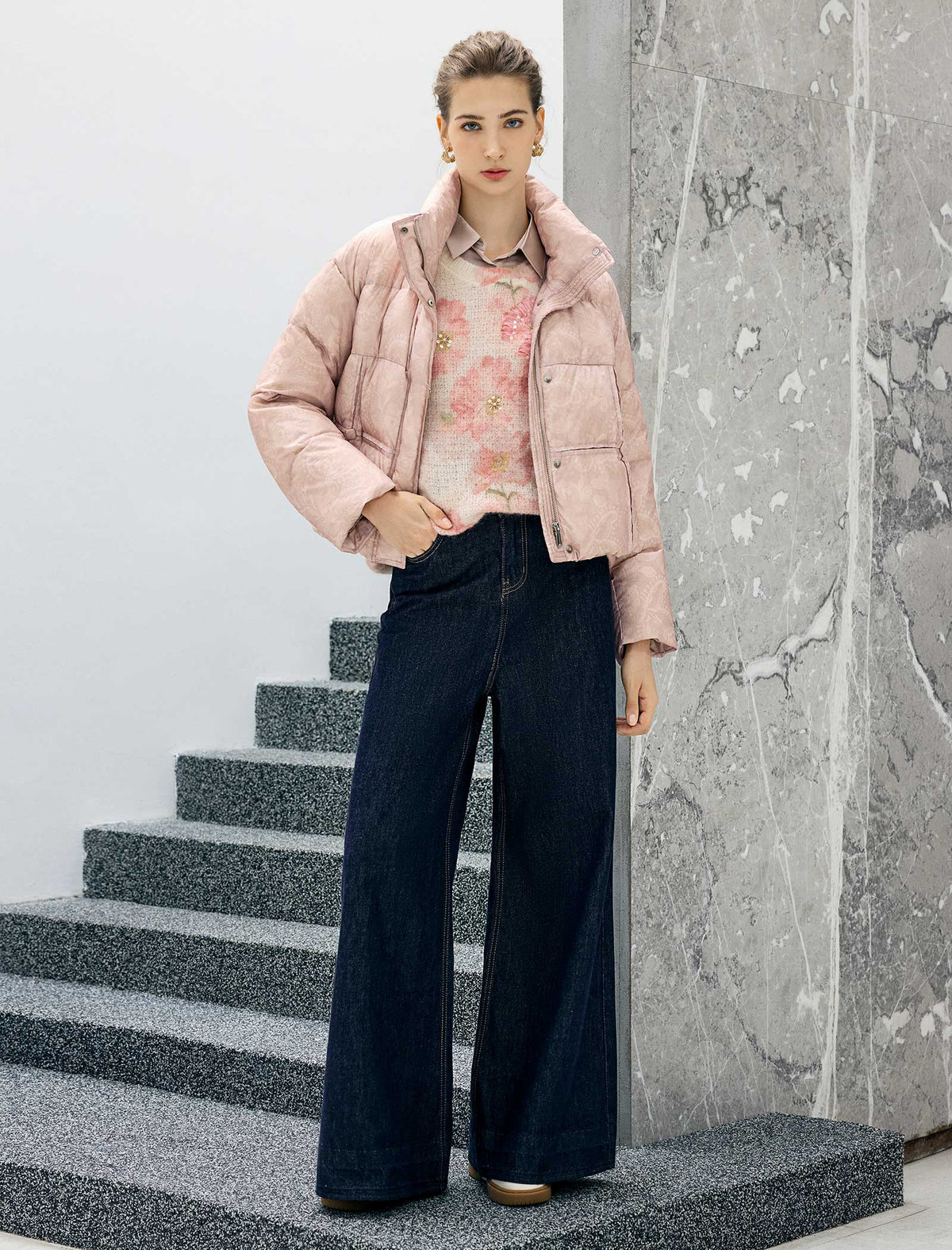 Textured Stand-Collar Zip-Front Pocket Cropped Puffer Jacket