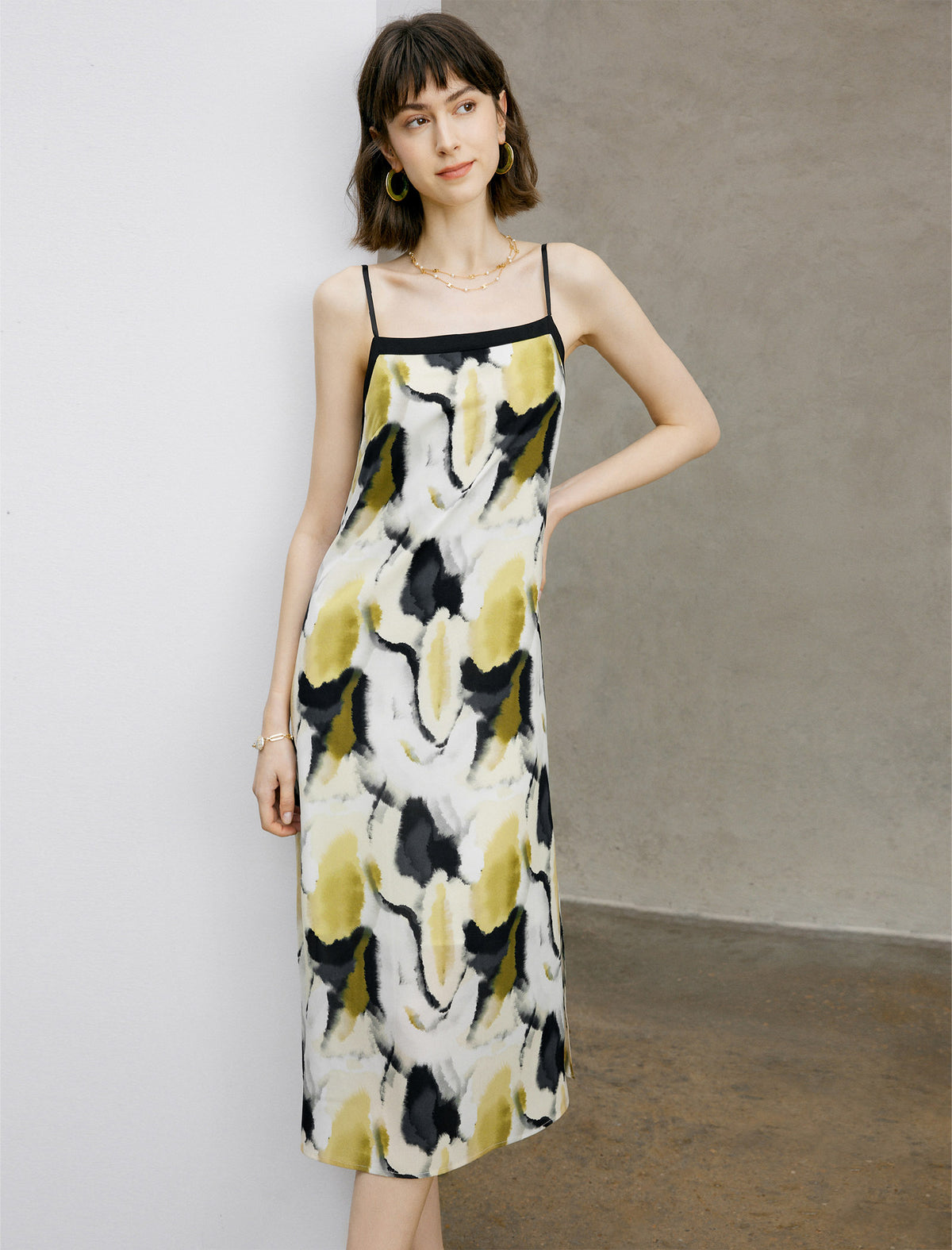Abstract Print Pleated A-Line Midi Skirt