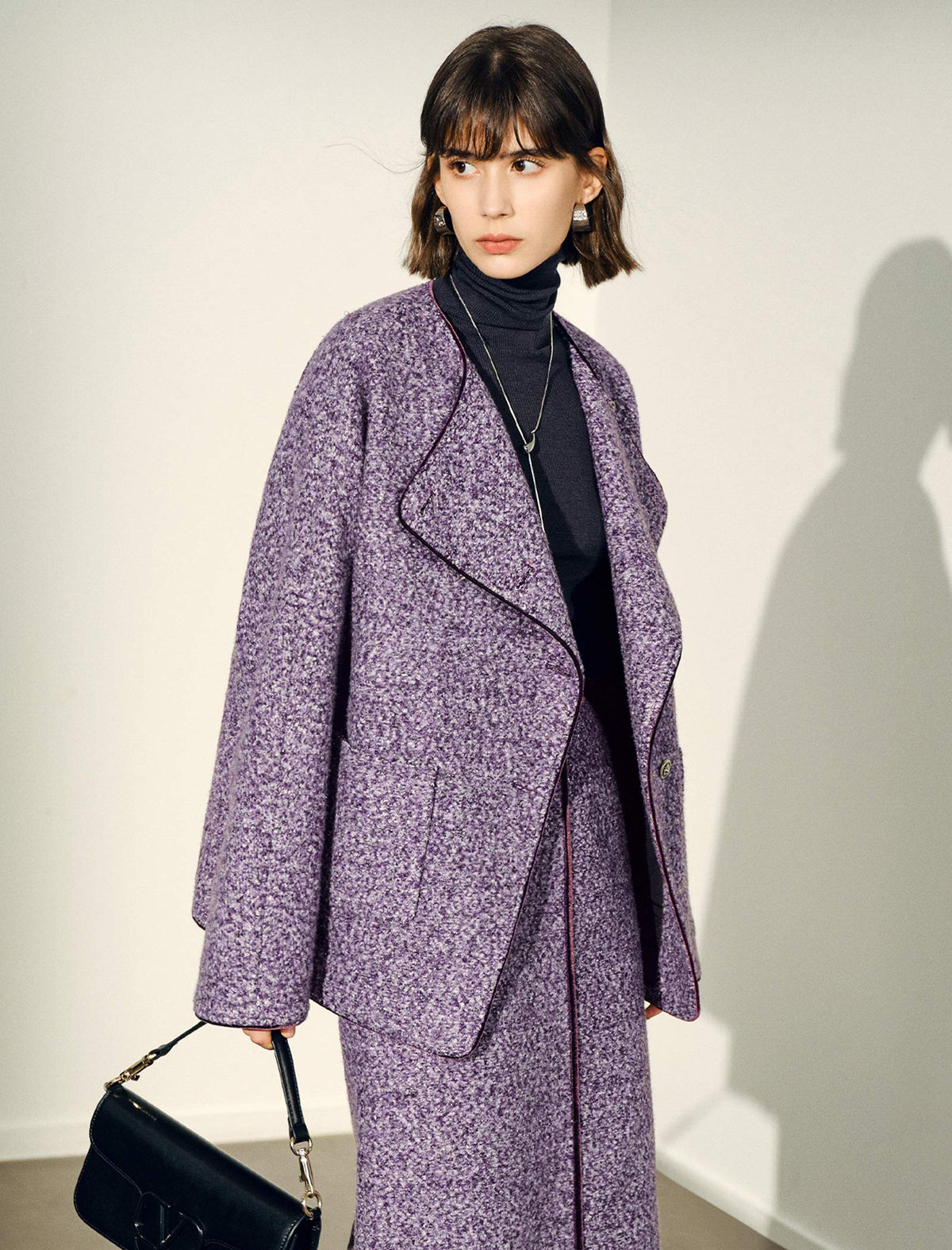 Oversized Lapel Contrast‑Piping Mid‑Length Coat