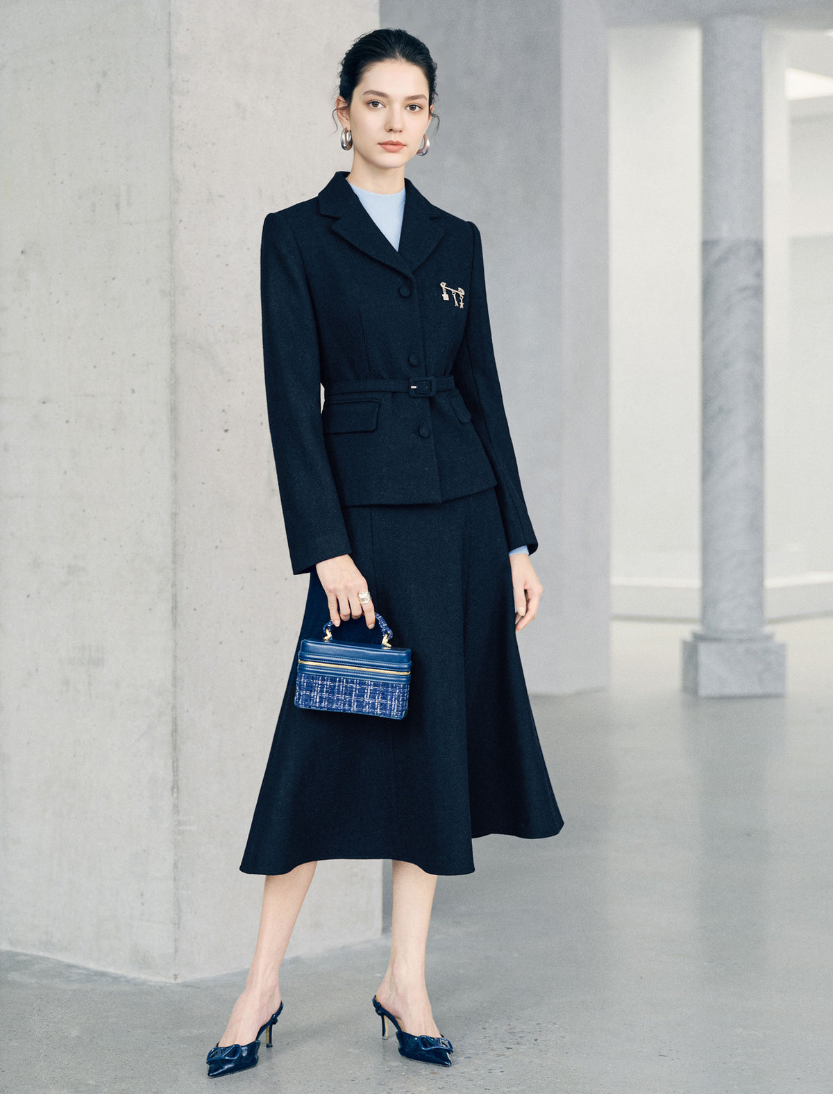 Wool Blend Notched-Lapel Three-Button Cropped Jacket