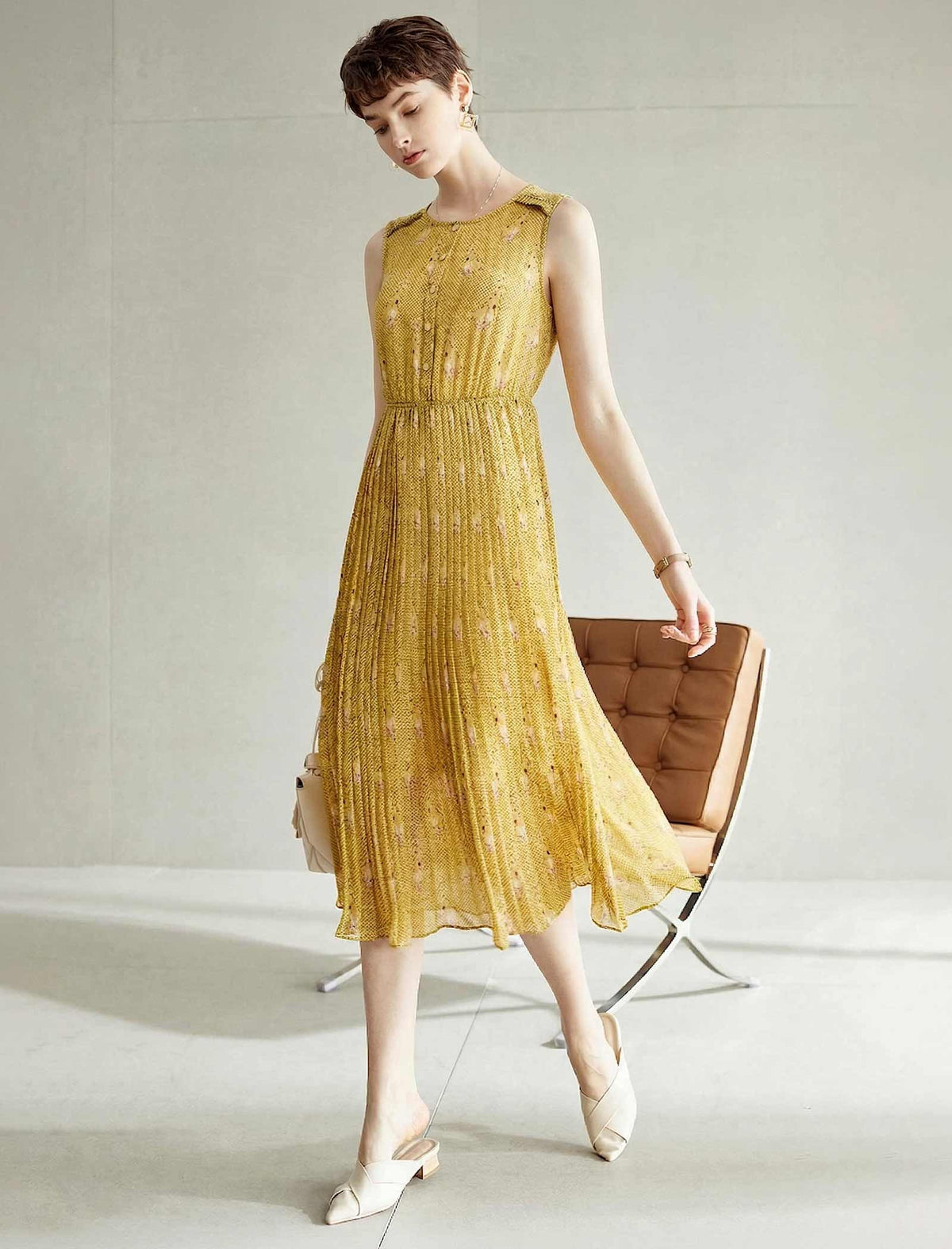 Mustard Yellow Floral Pleated Sleeveless Midi Dress