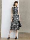 Geometric Print Sleeveless Midi Dress