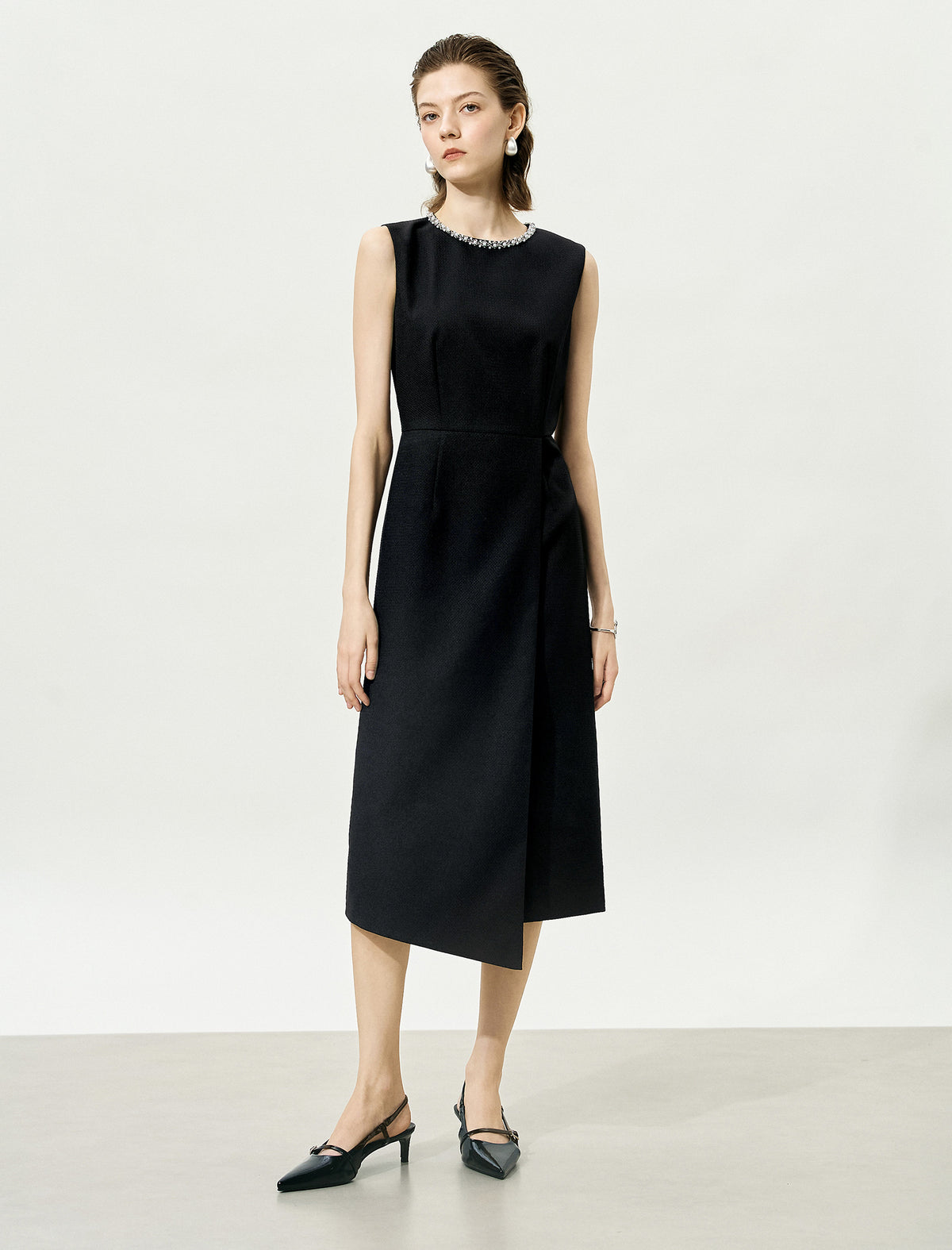 Embellished Neckline Asymmetric Midi Dress