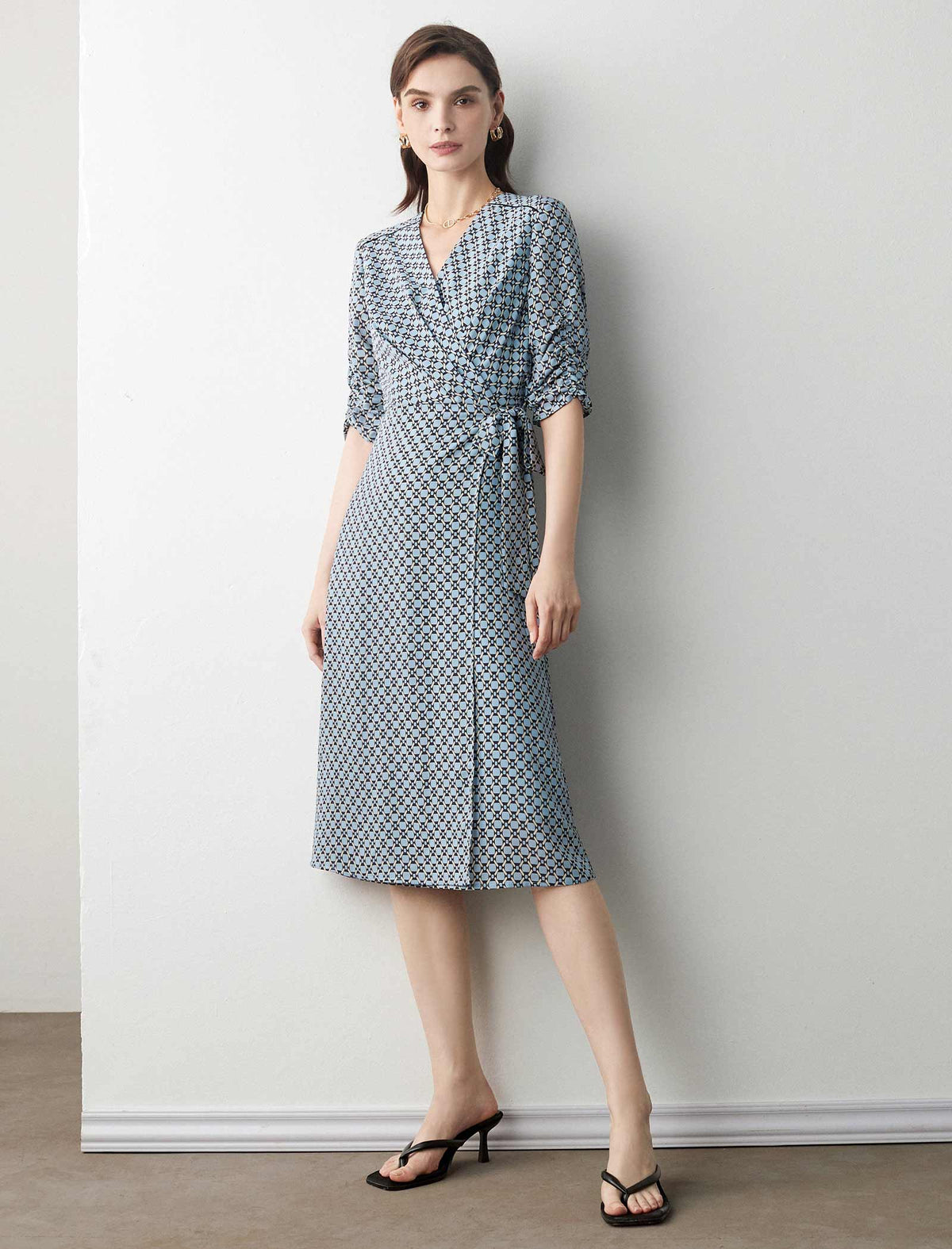 Short Sleeve V-Neck Printed Waist-Cinched Dress